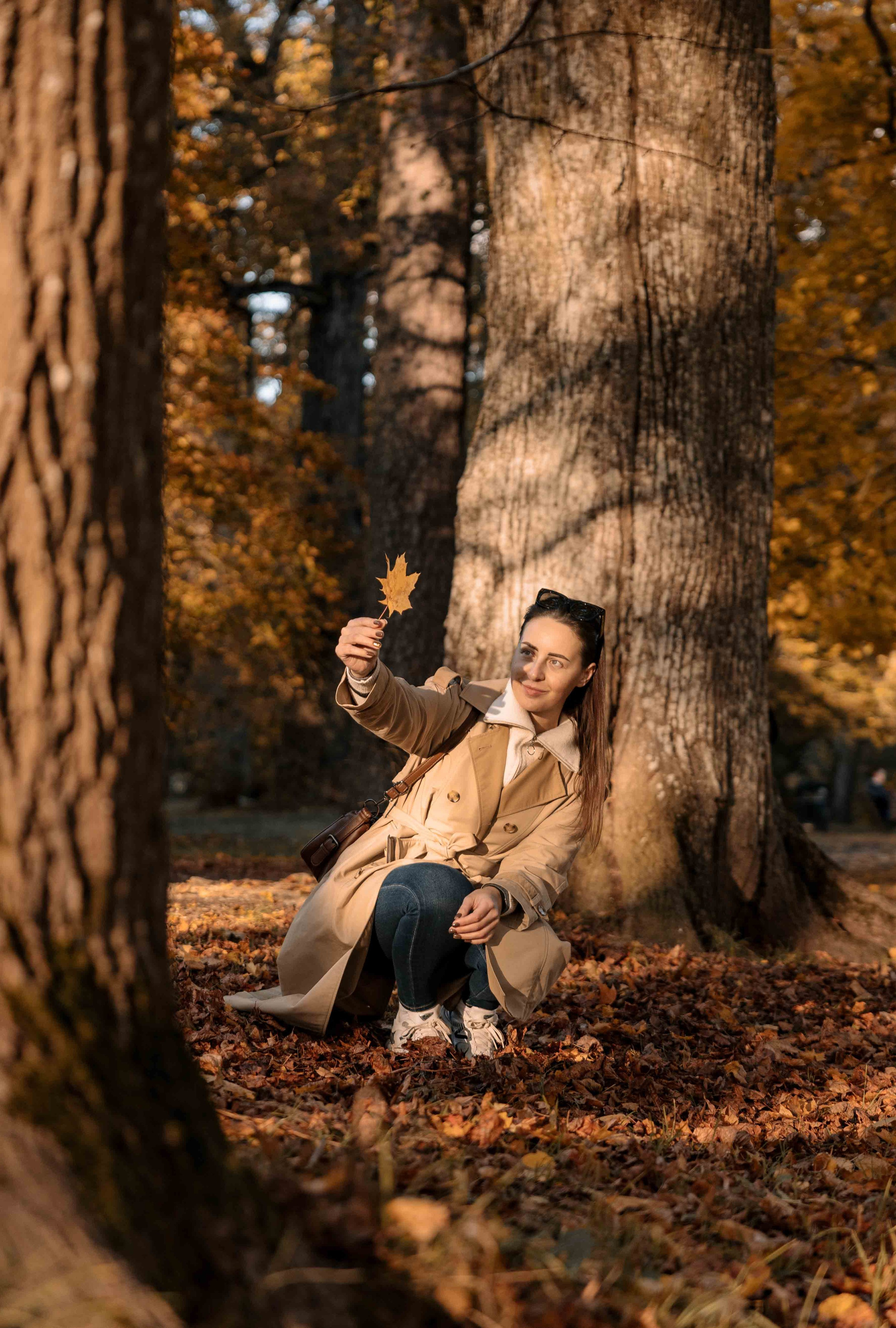 Best Autumn Photoshoot Locations in Vilnius: Top Spots to Capture the Fall Colors. Framed by Evelina | Destination Wedding Photographer from Lithuania | Europe
