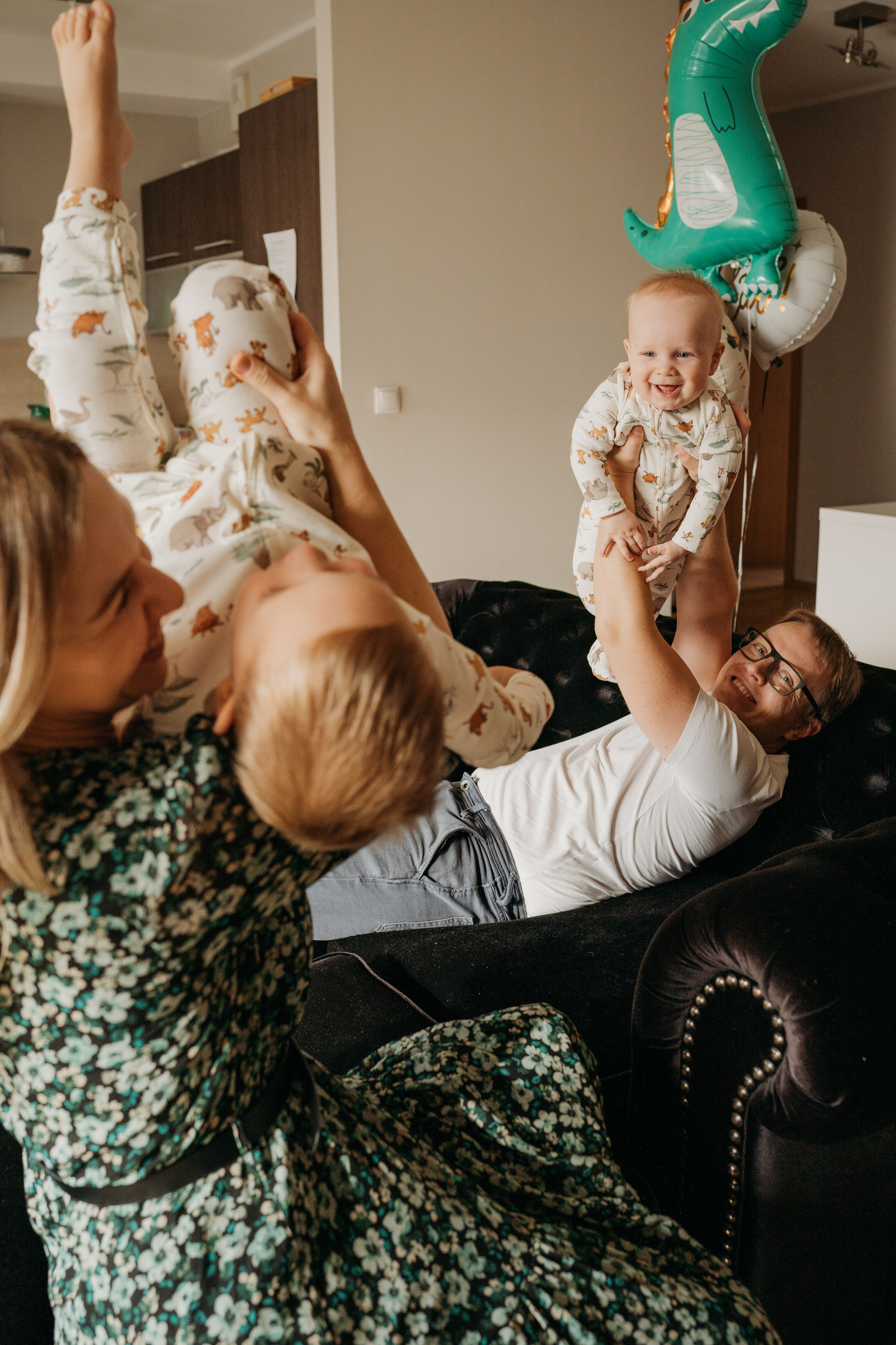 8 месяцев. Фотограф новорожденных и детей первого года Евгения Михалькевич