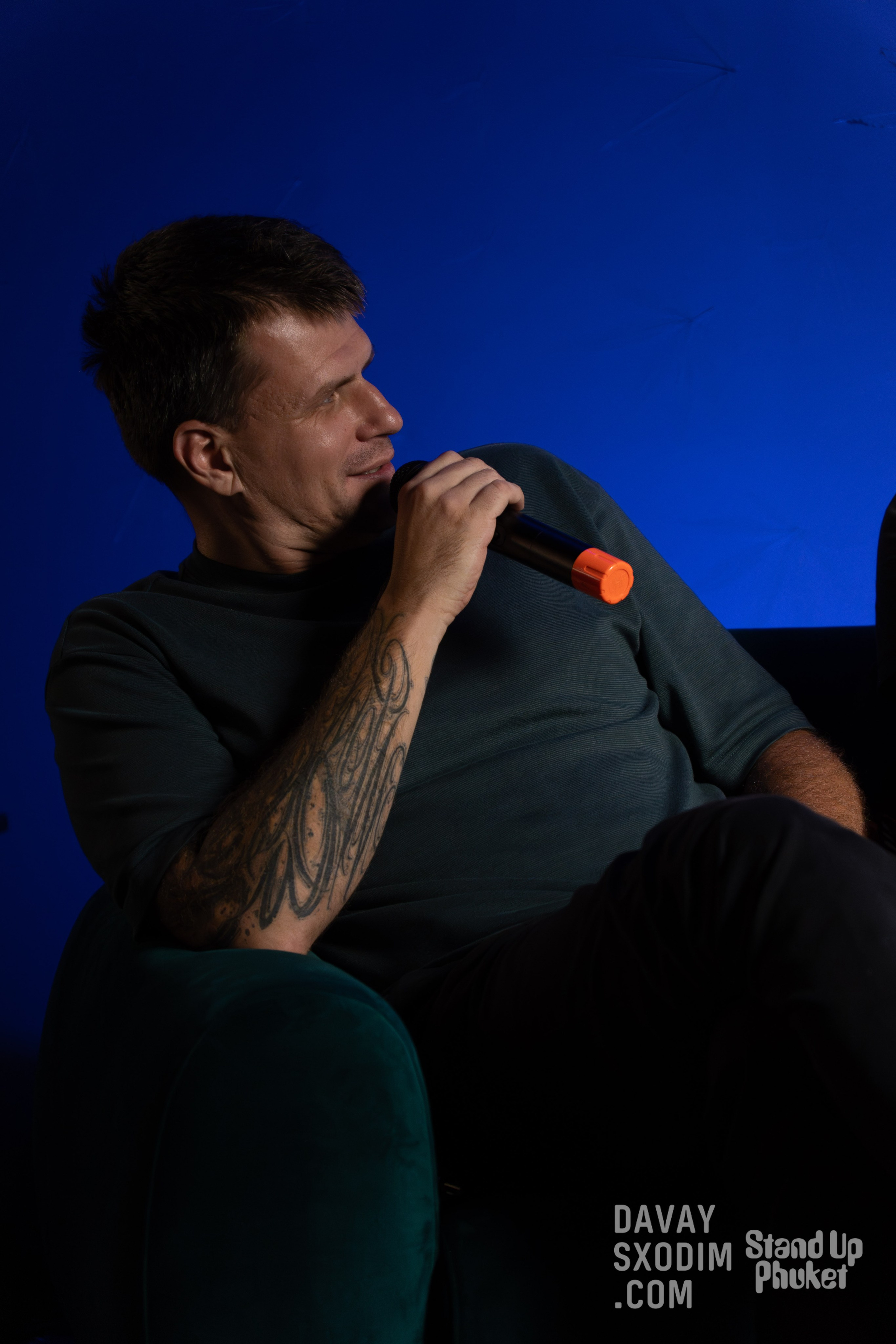 Standup-шоу «Тай-Болтай» | Фоторепортаж | Афиша | DAVAYSXODIM.com PHUKET. АФИША|ФОТОРЕПОРТАЖИ|ИВЕНТЫ|ПХУКЕТ