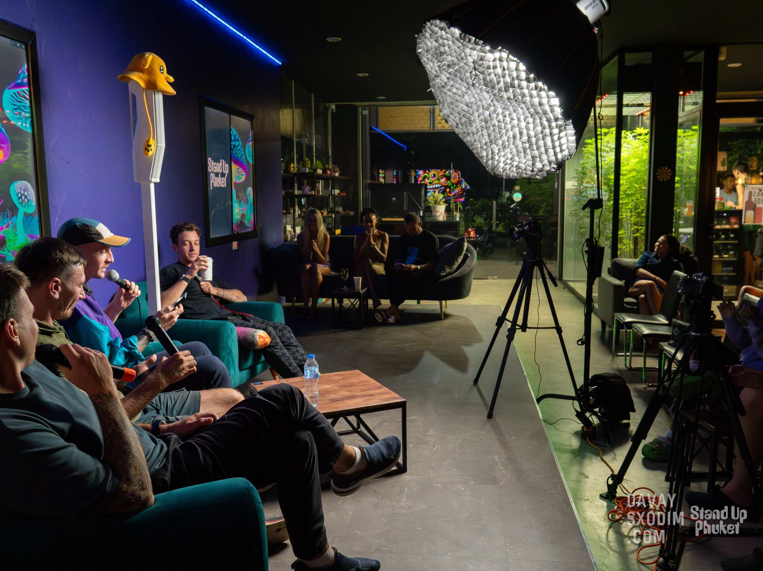Standup-шоу «Тай-Болтай» | Фоторепортаж | Афиша | DAVAYSXODIM.com PHUKET. АФИША|ФОТОРЕПОРТАЖИ|ИВЕНТЫ|ПХУКЕТ