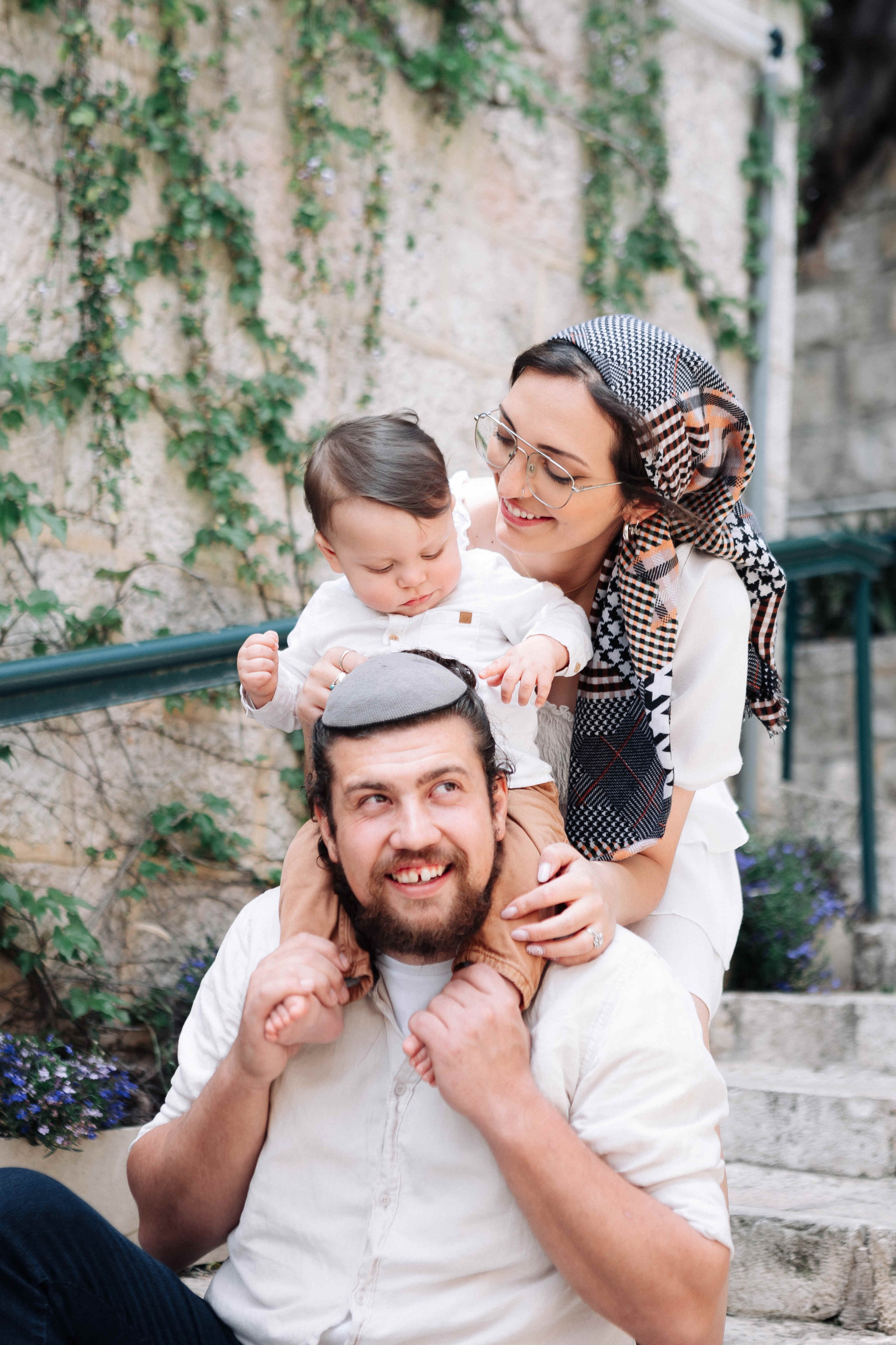 FAMILY PHOTOSESSION IN YAMIN MOSHE. Https://shi-photo.com/