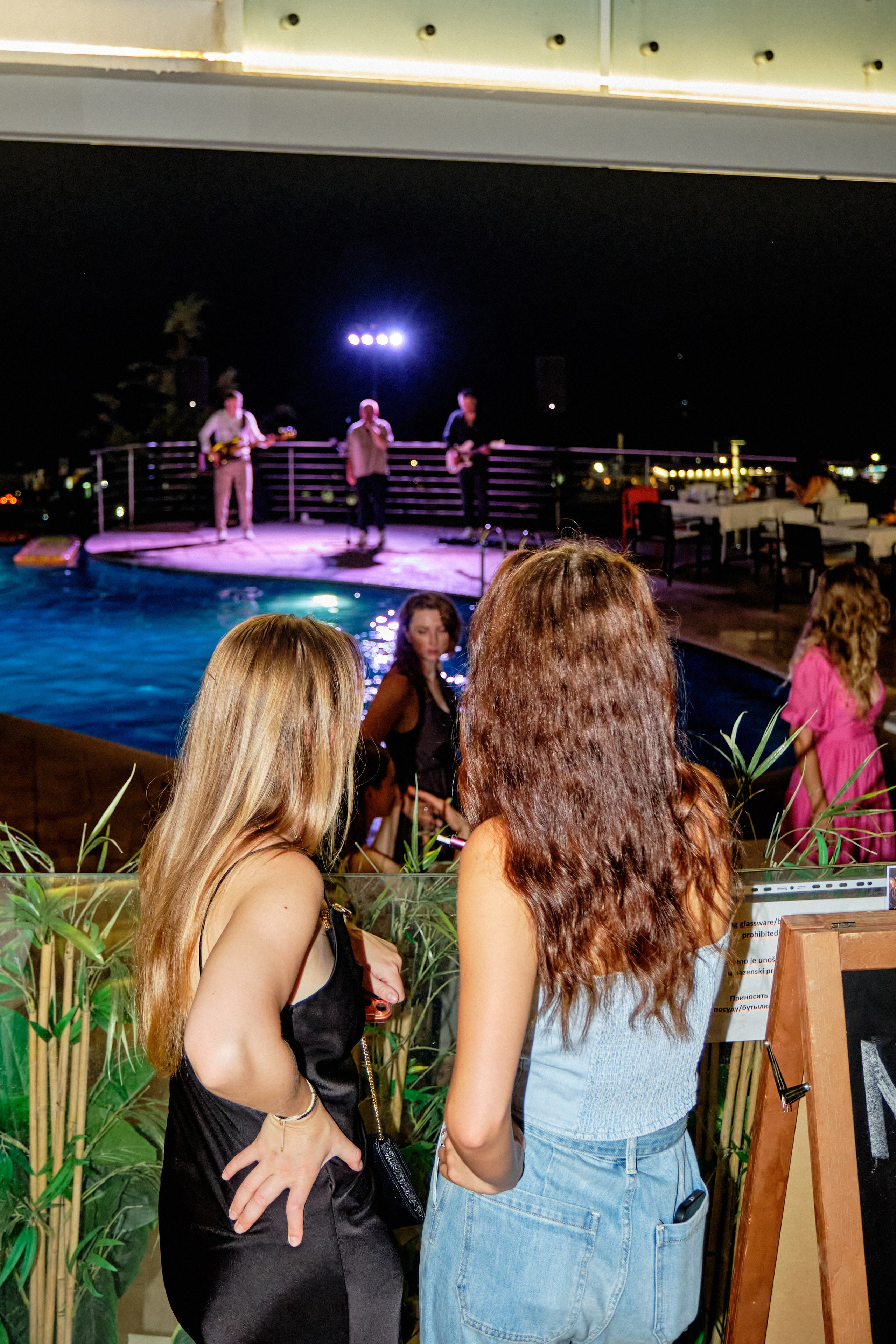 Photo report from the Zebra Restaurant’s birthday celebration. Becici, Montenegro. Photographer, photo artist Alena Novgorodtseva