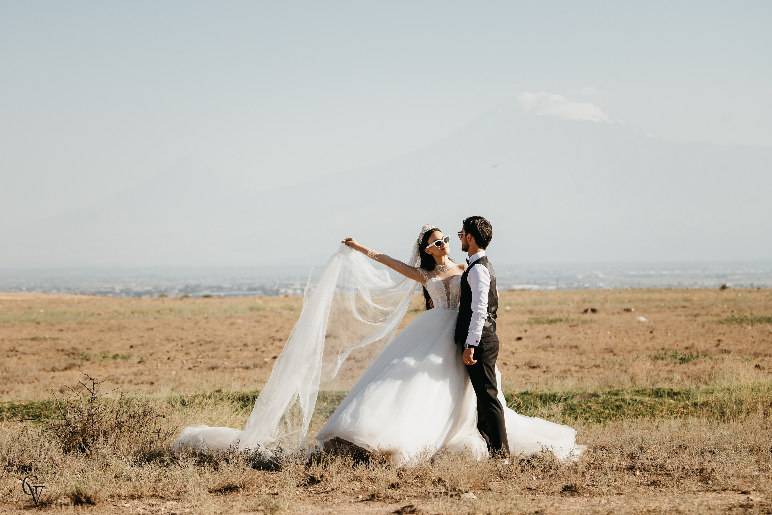 Paruyr & Nina. Wedding photos and video shooting in Armenia and all over the world!!! Photographer in Yerevan