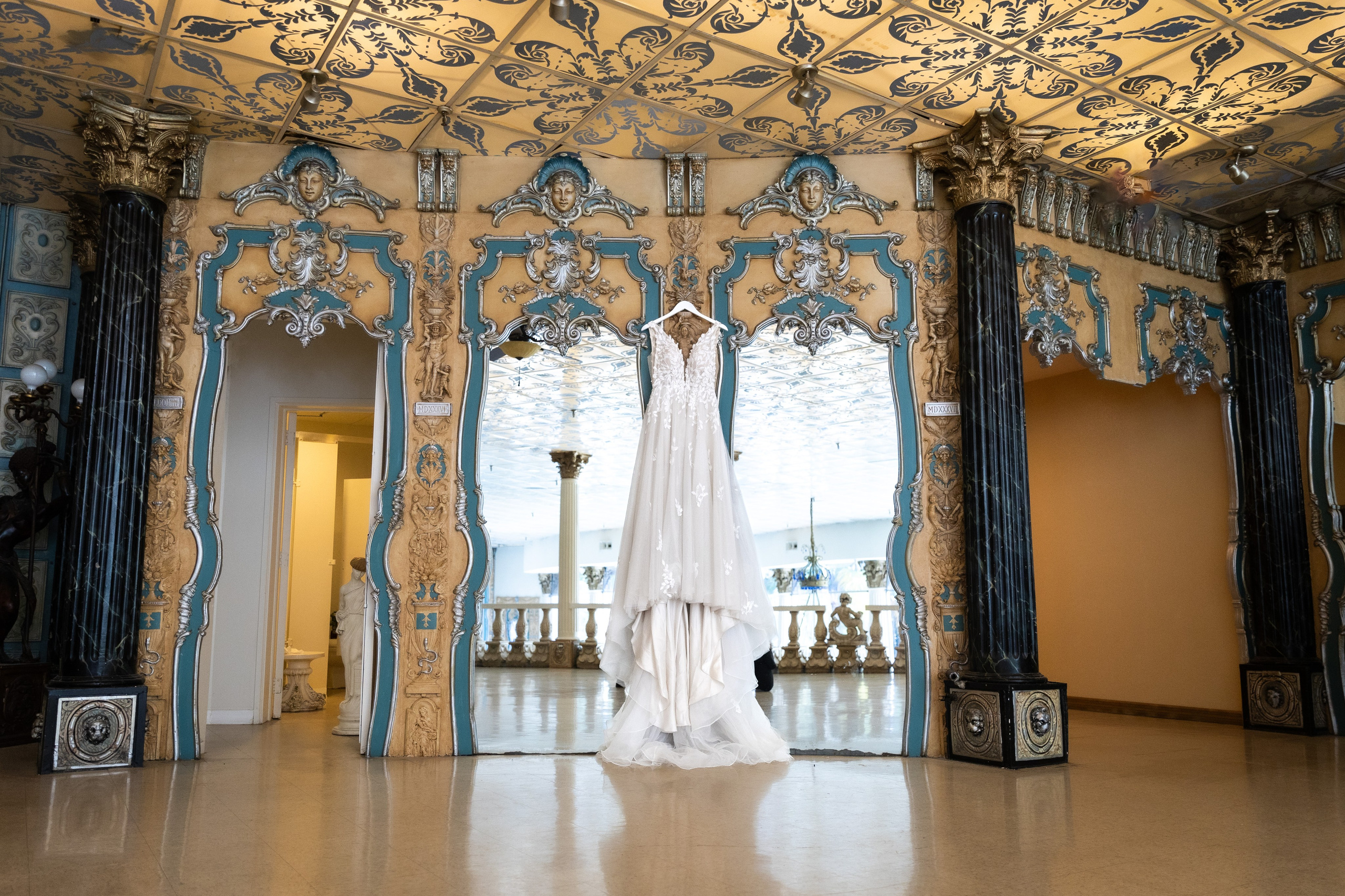 WEDDING GALLERY. Wedding Photography & Videography contenting in Tennessee and Florida