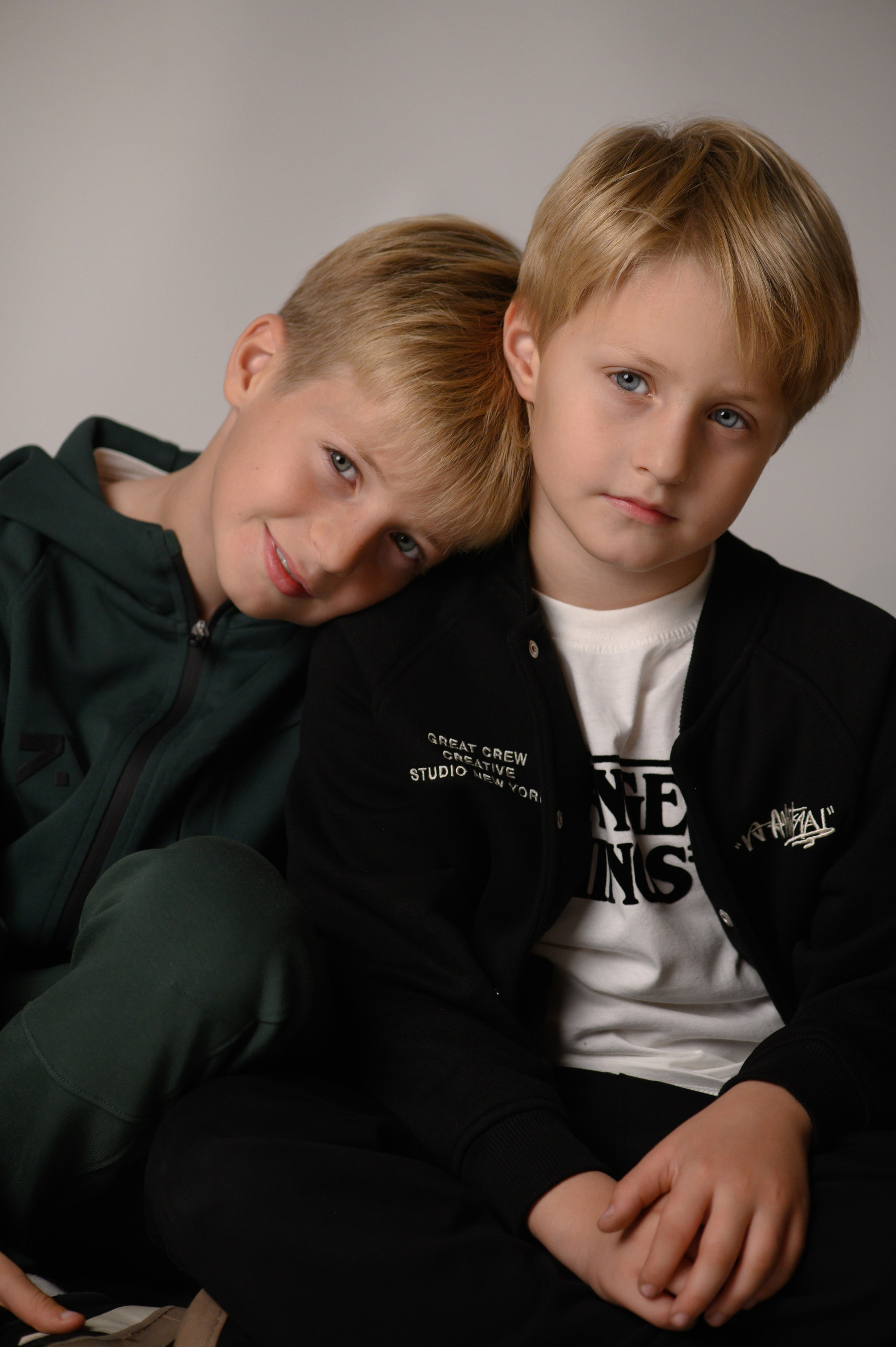 KIDS STUDIO. Семейная, детская, портретная и предметная фотосъемка в Салониках