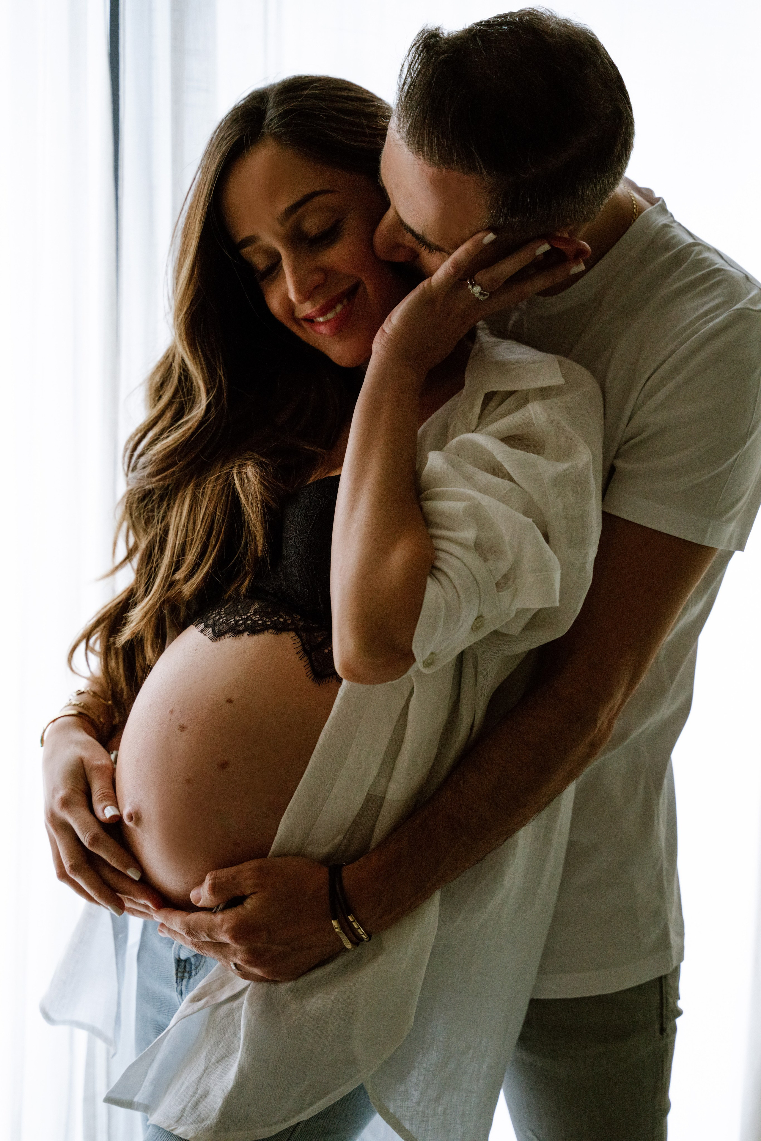 Cozy home session. Angela Iakovleva — Family Photographer in Dubai