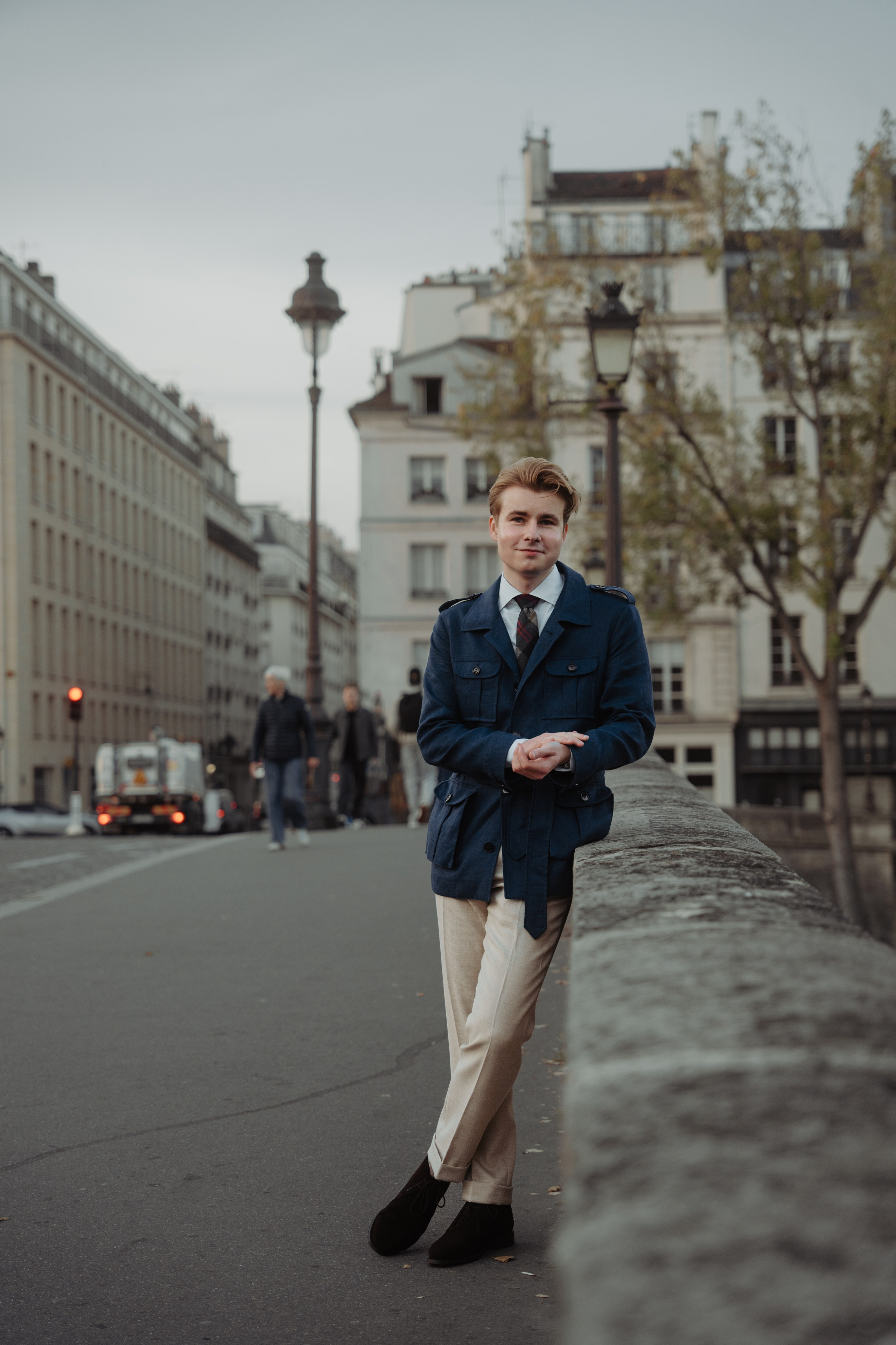 Simon on the île Saint-Louis. Paris photographer — Polina Osipova