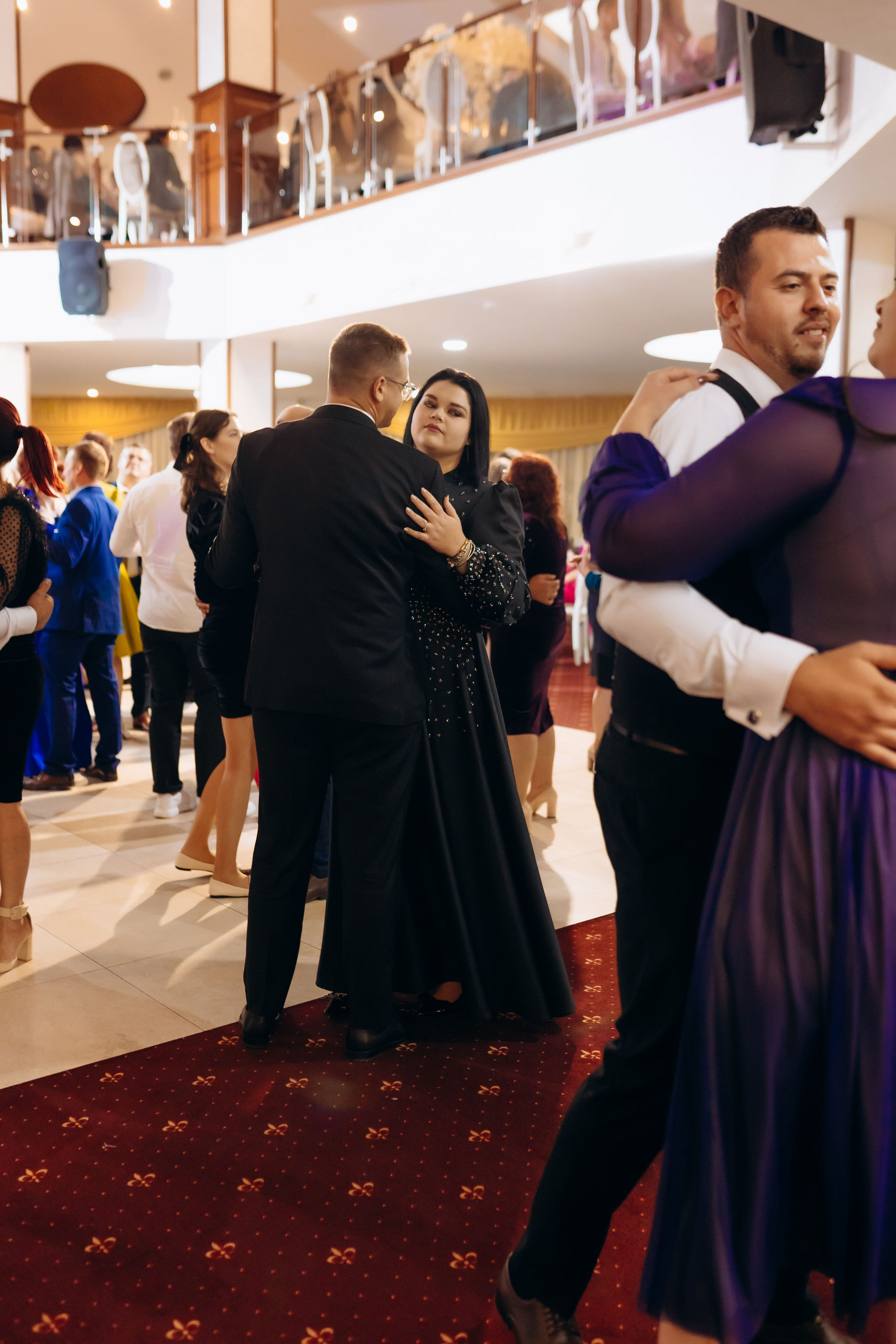 Loredana & Emilian – Ziua Nunții | Videografie - fotografie Botez Suceava, Iași, Botoșani. Servicii foto-video profesionale, pentru momente de neuitat