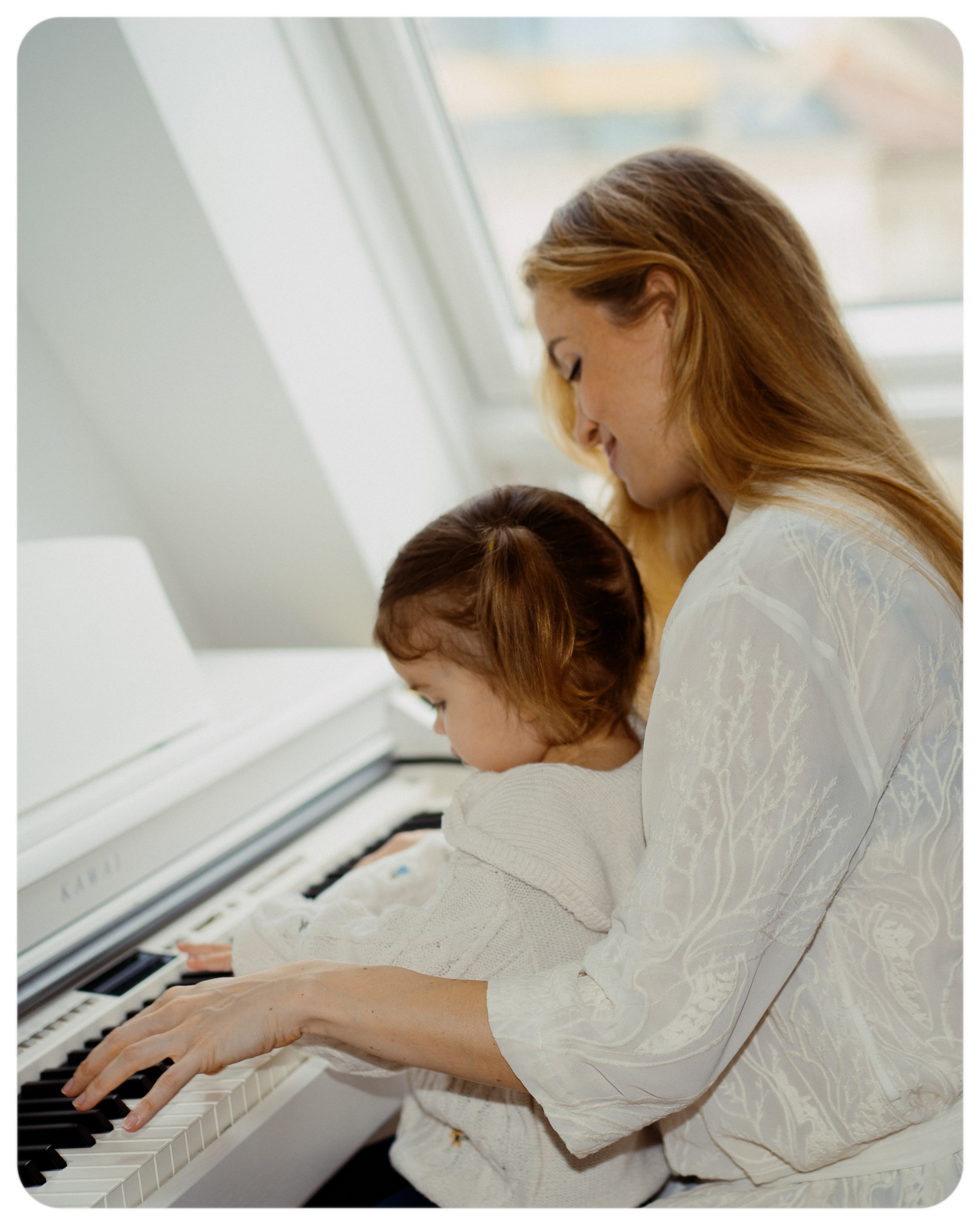 Pregnancy Moment. Elena Pretzner Photography