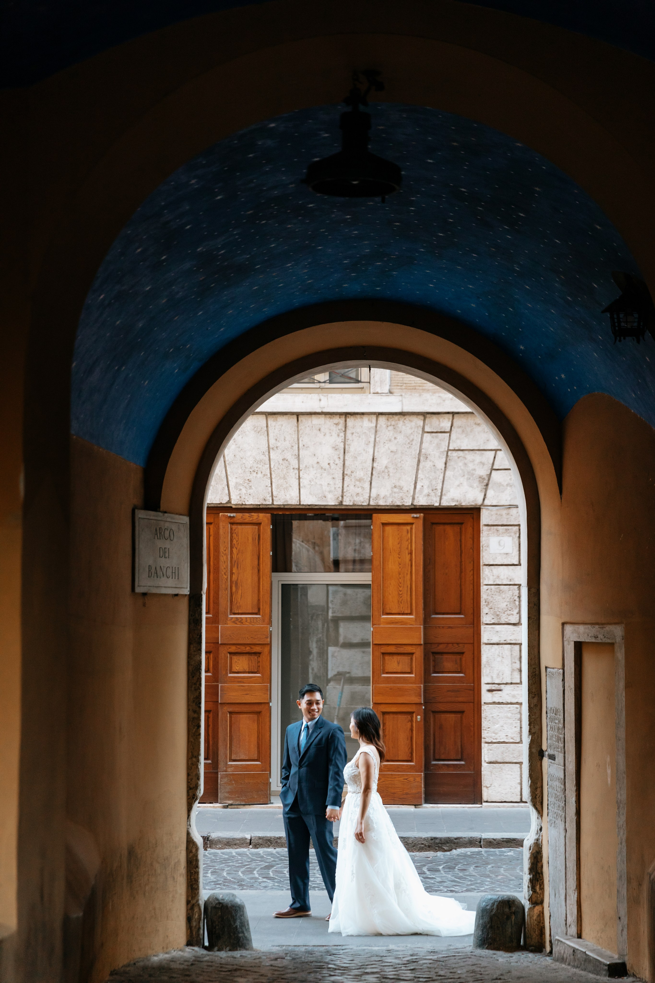 Elopement photoshoot in Rome. Photographer in Rome