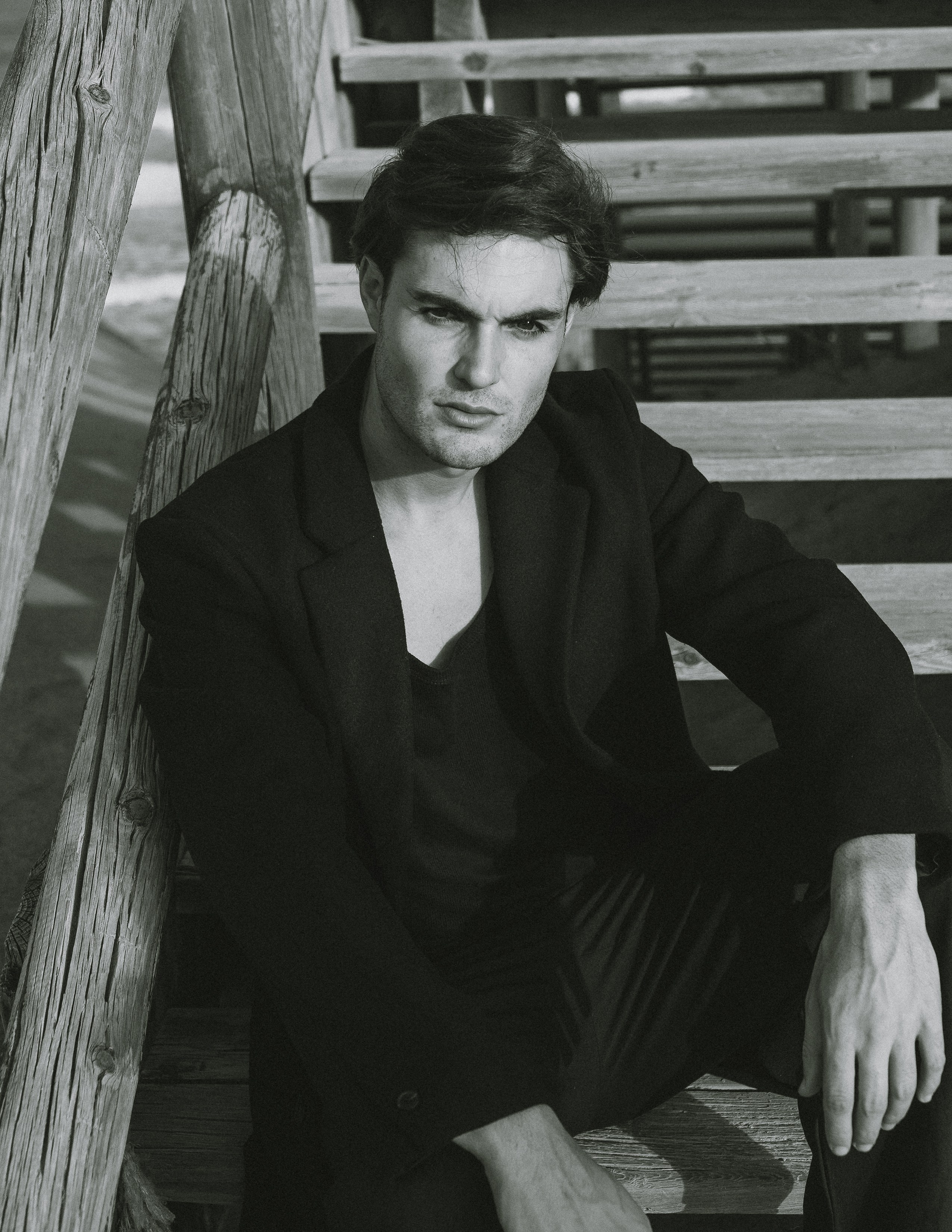 Фотосессия для актера Jaime Medina в дюнах — фотограф Андрей Луковников, Испания (Гуардамар, Аликанте, Торревьеха)