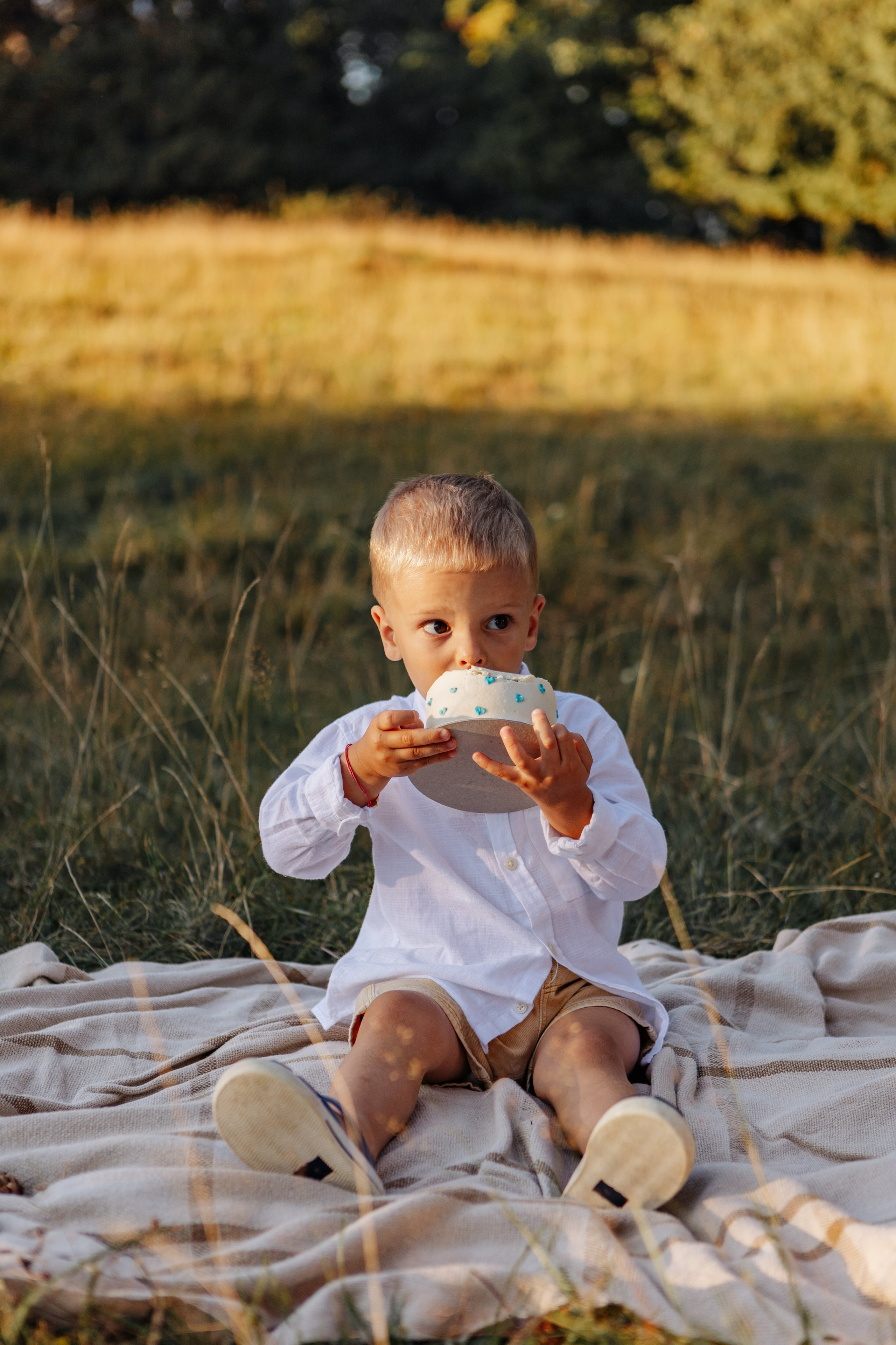 Ana, Vasile și Leo. Cristina Andronache fotograf Brașov fotograf de familie fotograf de nunta Brașov