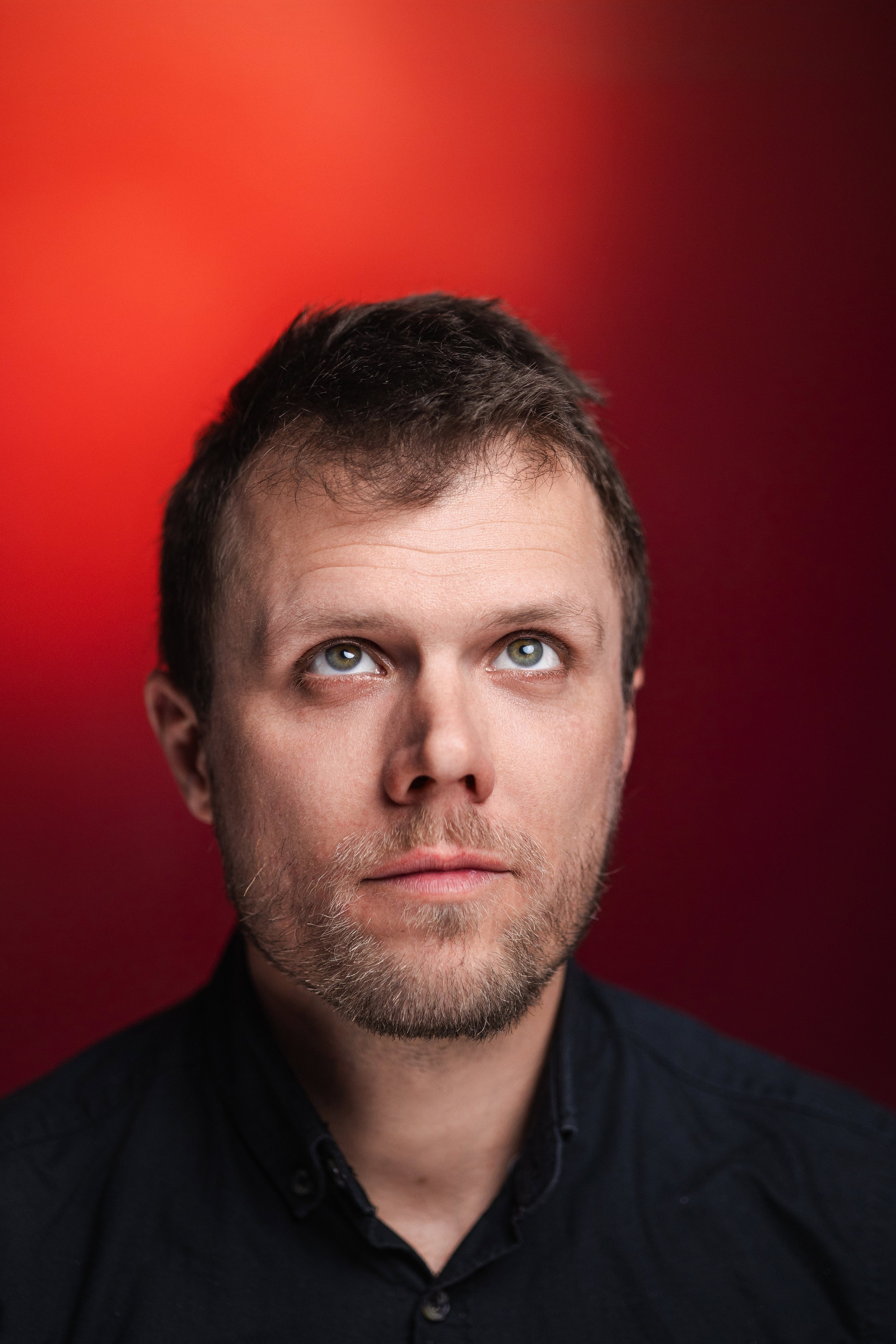 Dan Murzea. Daniel Cioc - Fotograf profesionist în București, specializat în evenimente, nunta, botez, corporate, portret și boudoir