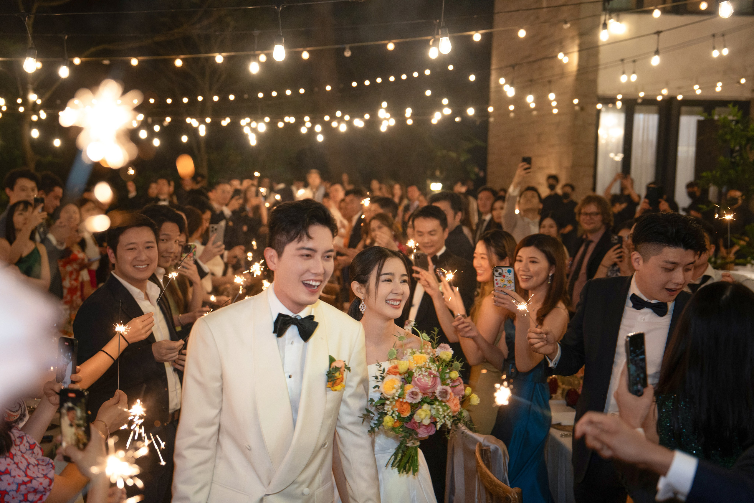 LOUISA & KEITH DAY 1. PHOTOGRAPHER IN HONG KONG (WEDDING, FASHION, FAMILY, EVENTS)