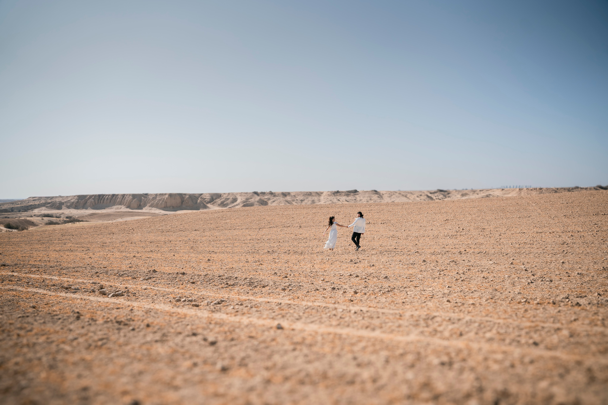 אביה ואחיה. יוסף מזרחי צילום חתונה, ברית וזוגיות. צלם מקצועי שאוהב להוציא אתכם הכי יפים ברגעים הכי מרגשים