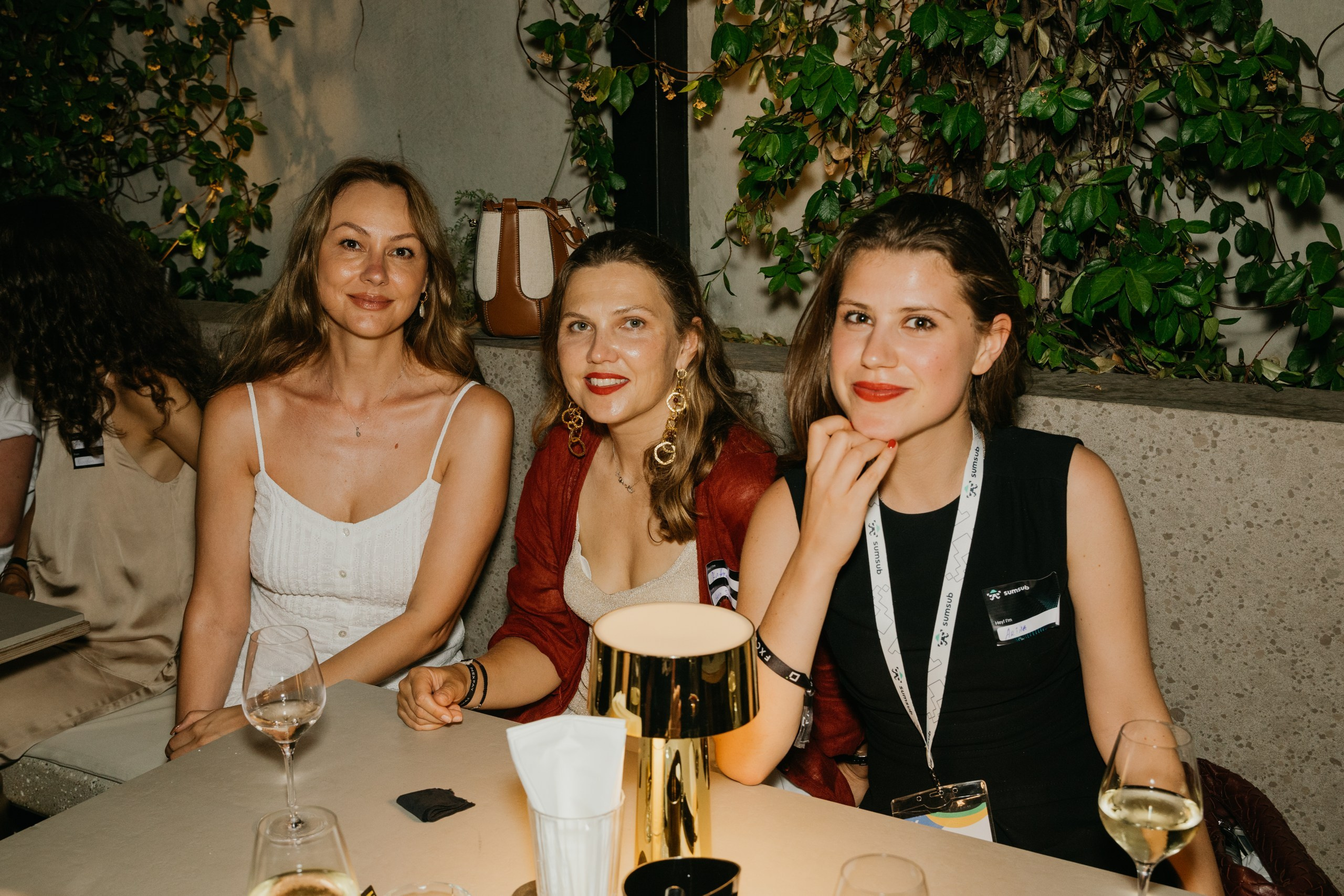 Group portraits. Photographer in Barcelona capturing unique stories | Kate Chumak