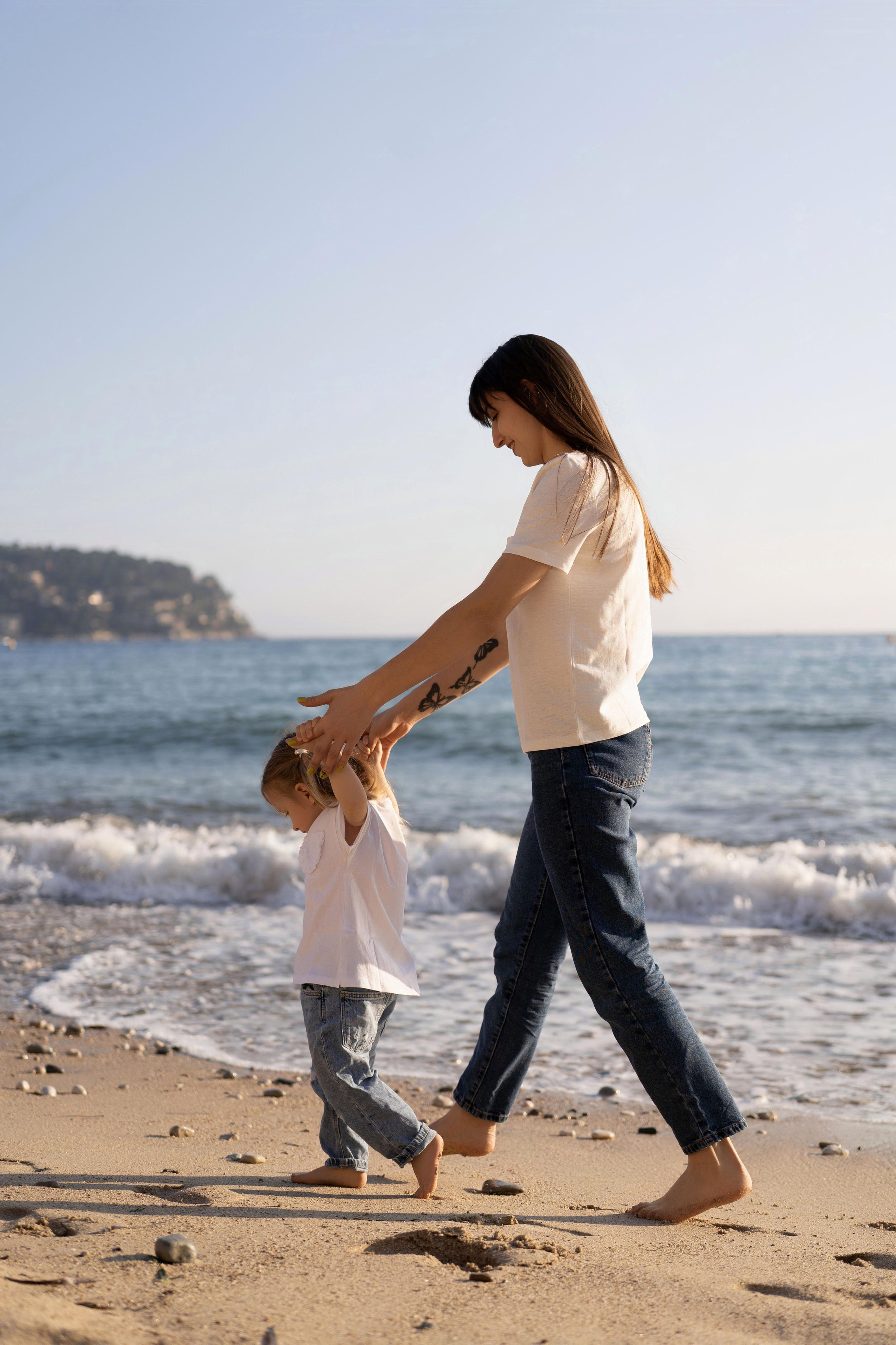 « незабываемые мгновения Анны и Софии у моря ». Главная