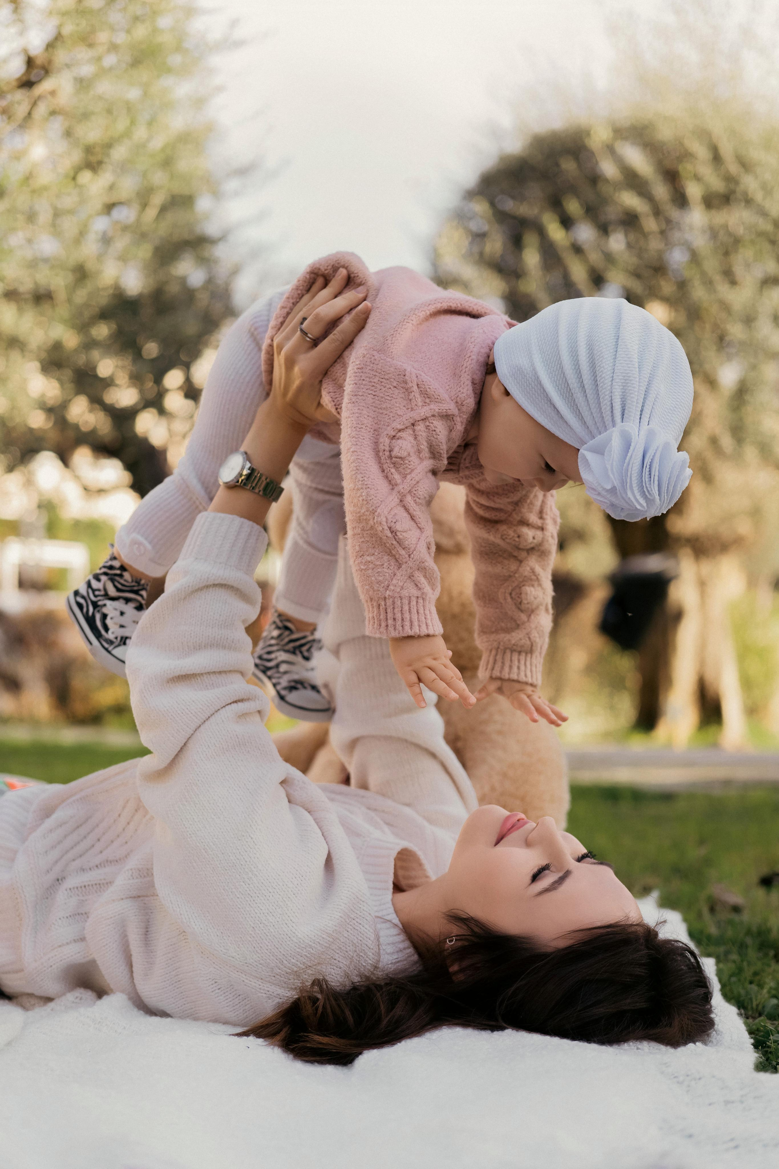 « мир мечты: фотосессия с Олей, Полей и верным мишкой ». Главная