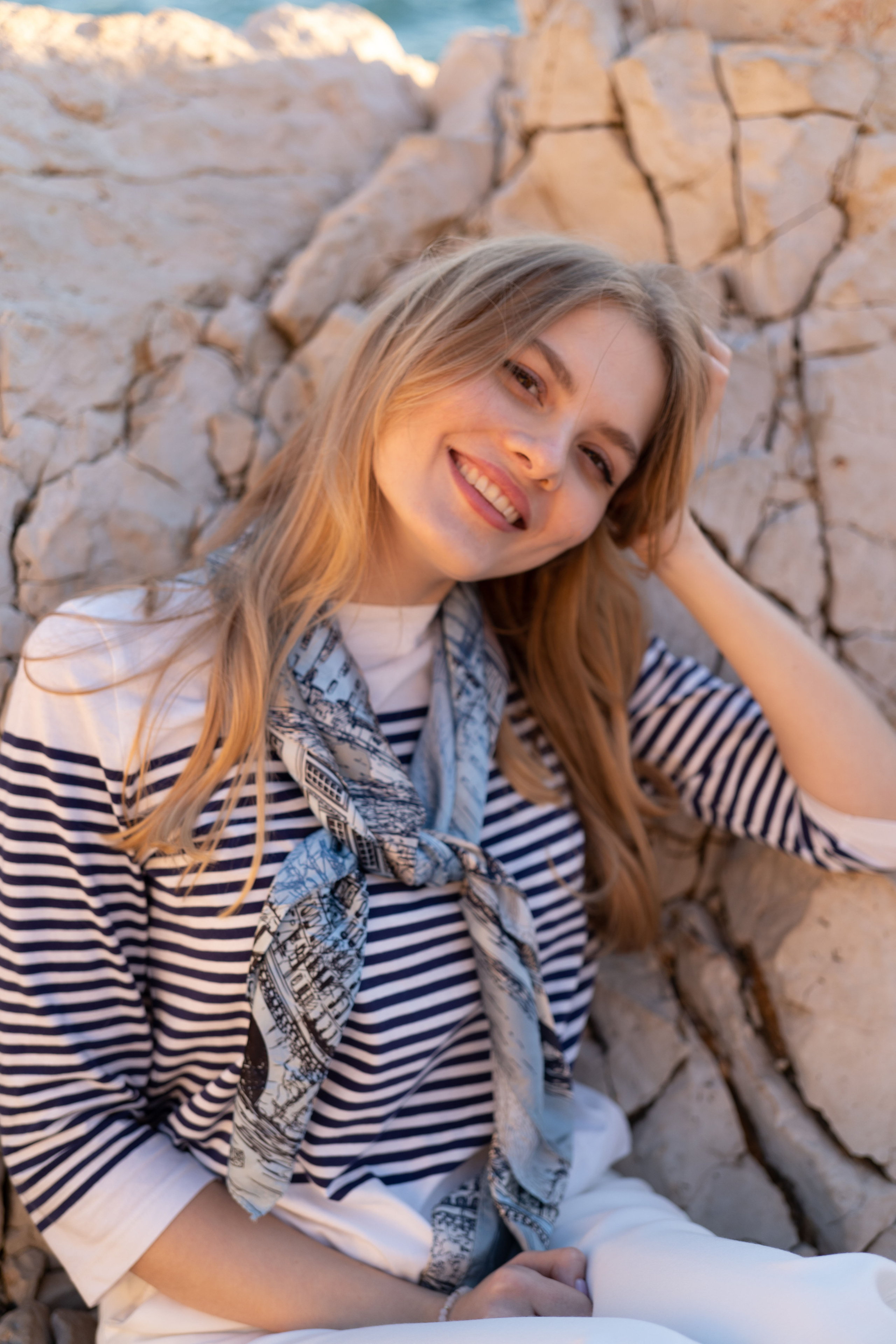 « promenade au coucher du soleil dans le vieux port ». Photos by Vechkaeva