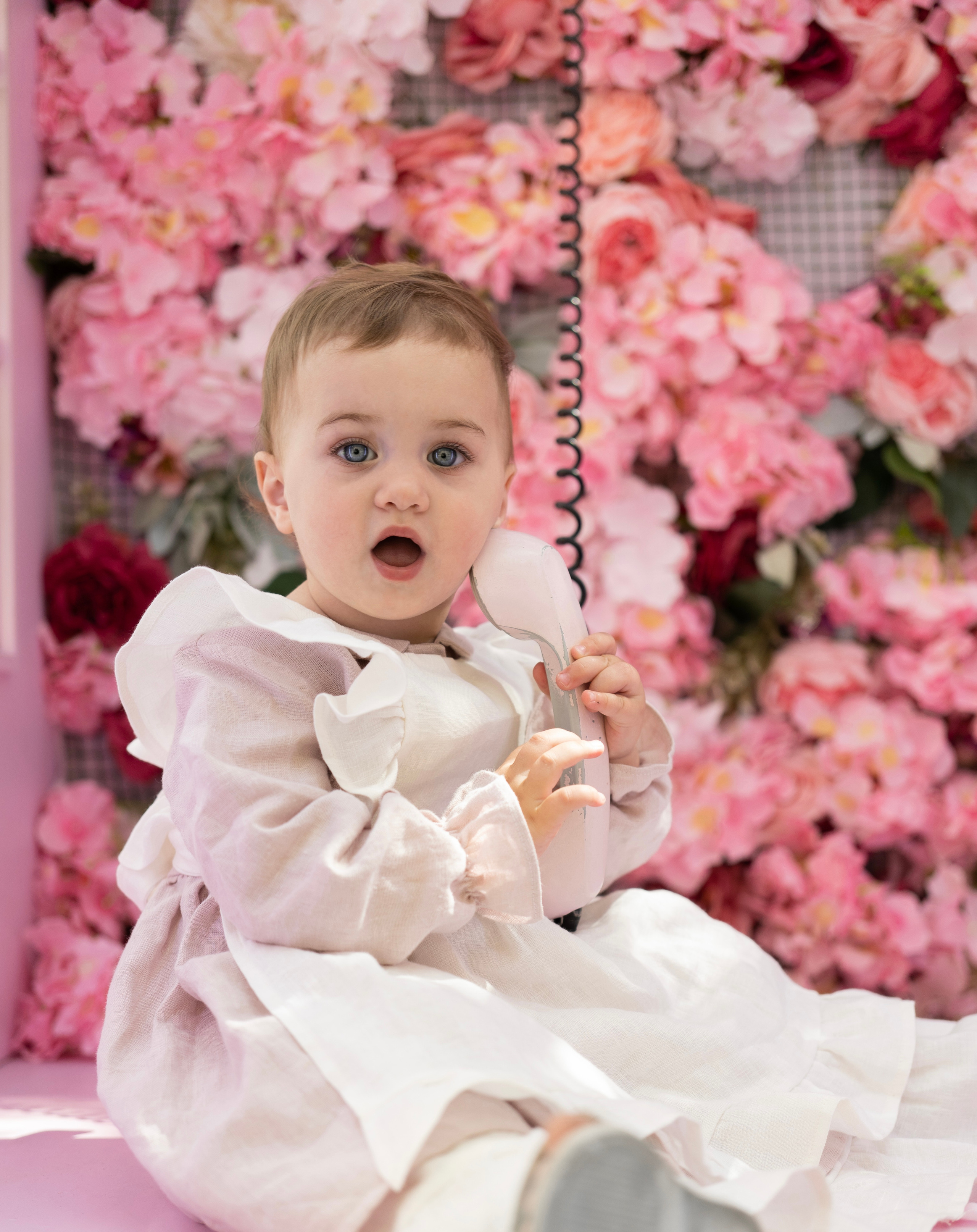 « ange aux yeux bleus ». Photos by Vechkaeva