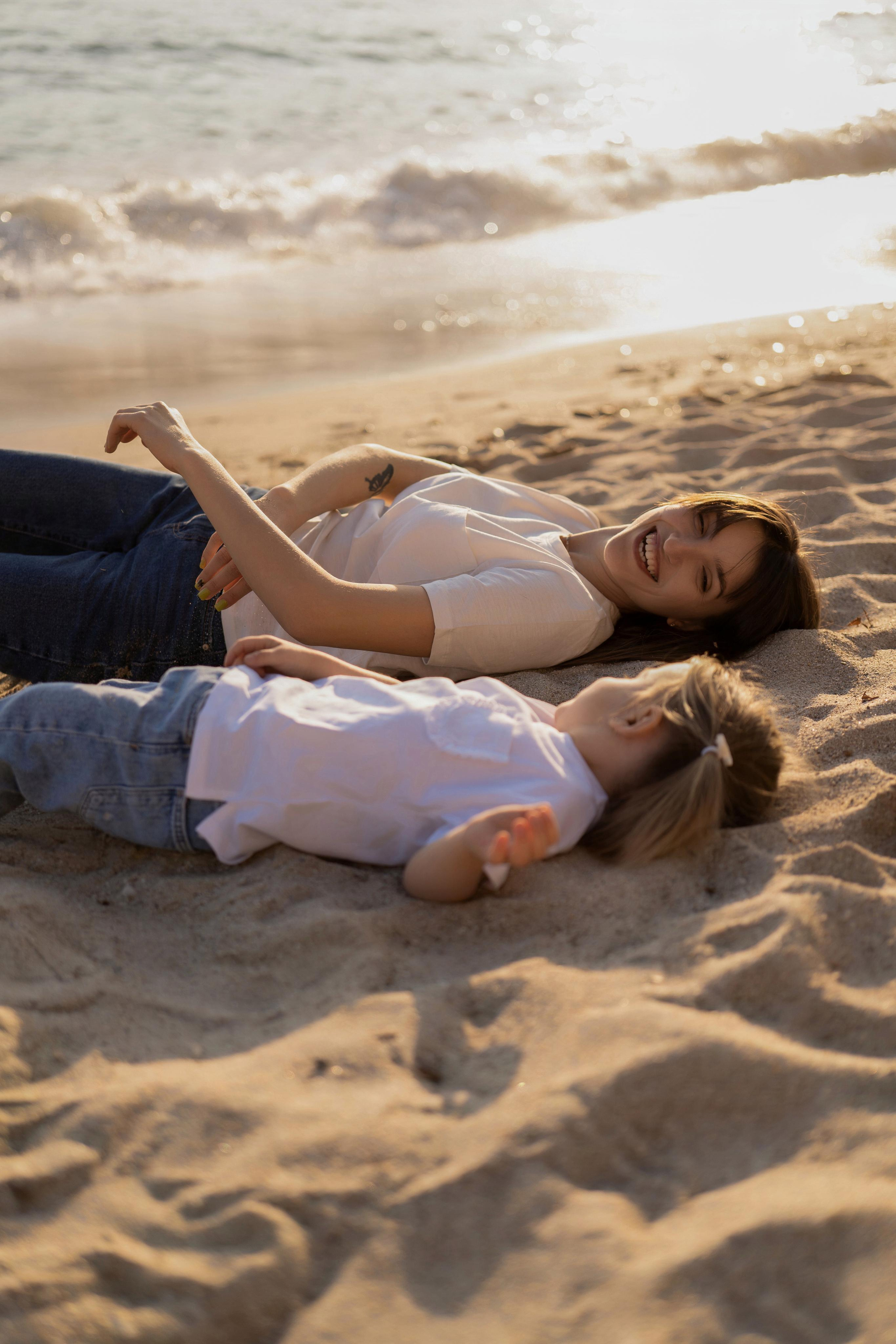 « незабываемые мгновения Анны и Софии у моря ». Главная