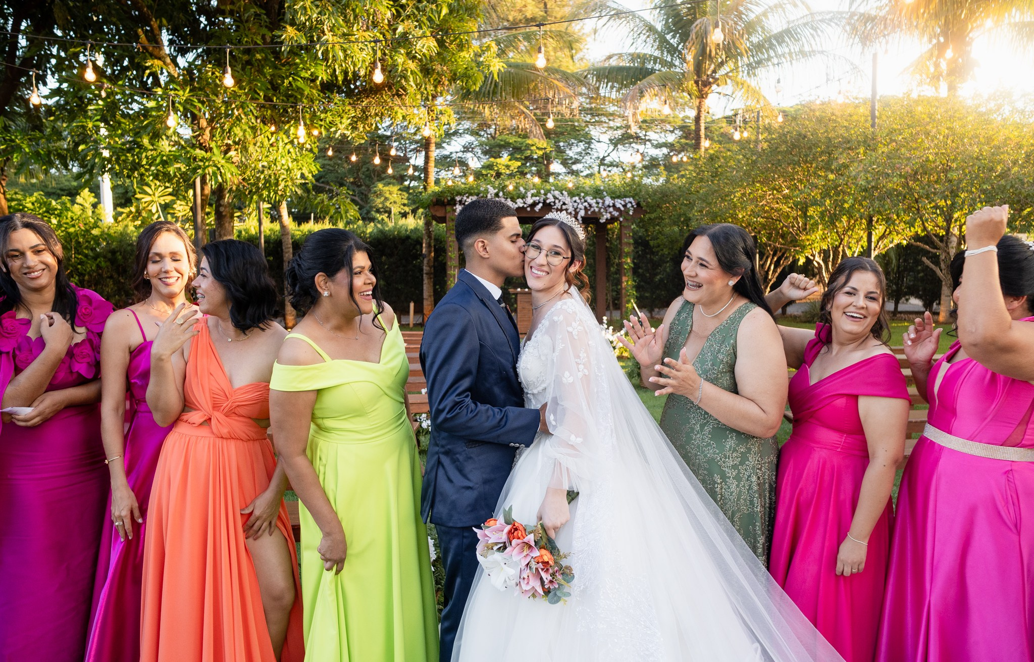 Larissa & Vinicius — Espaço Faveral / Aararaquara. Robson Colaço