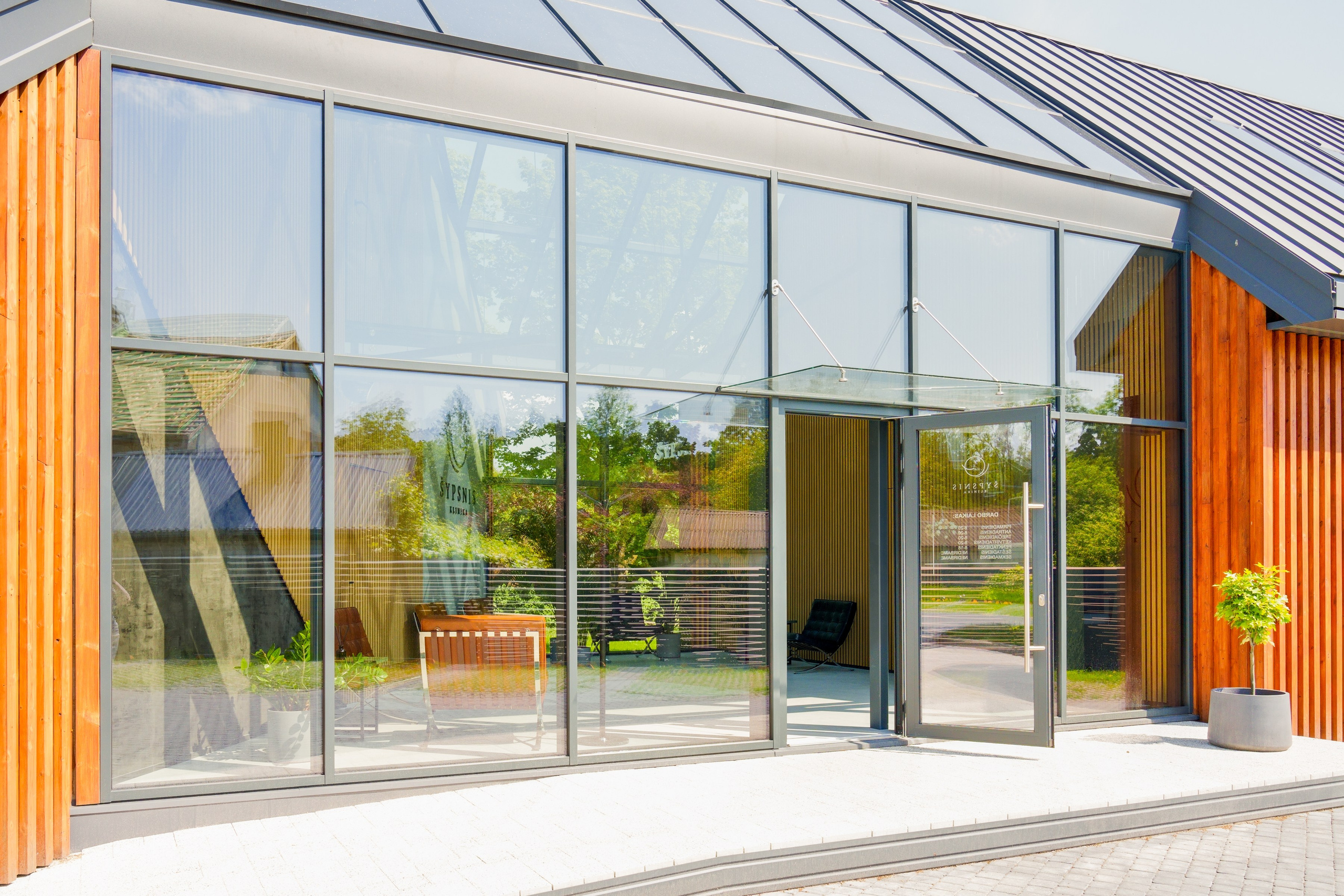 Žaliųjų ežerų g. 27. Elina Sapiega fotografė Vilniuje