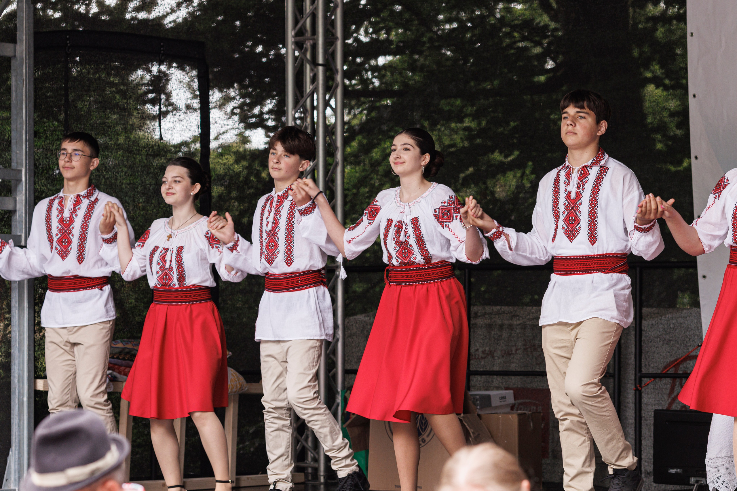 Hora Dorului 2025. Dienstleistungen