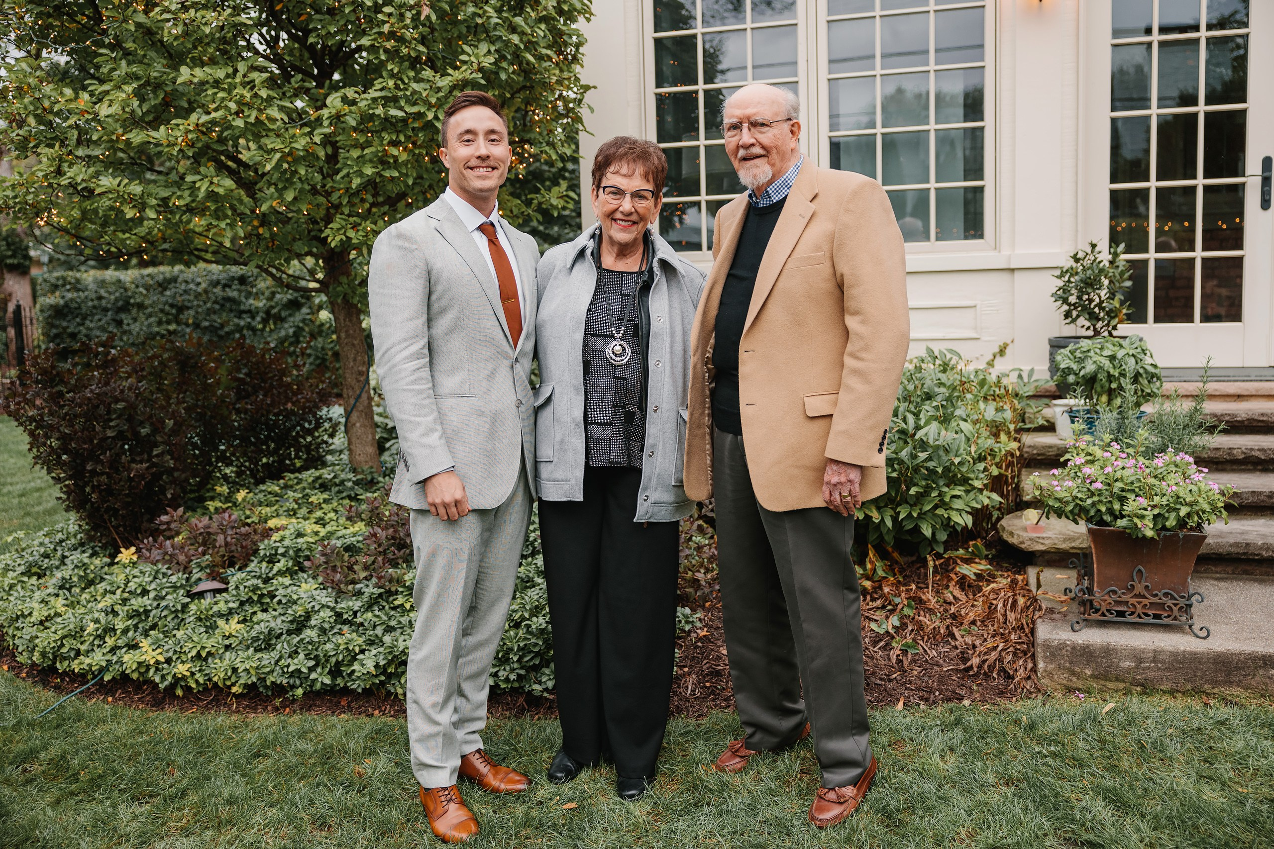 10.08.2023 Wedding. Wedding family event photographer in Chicago Nick Yushevich