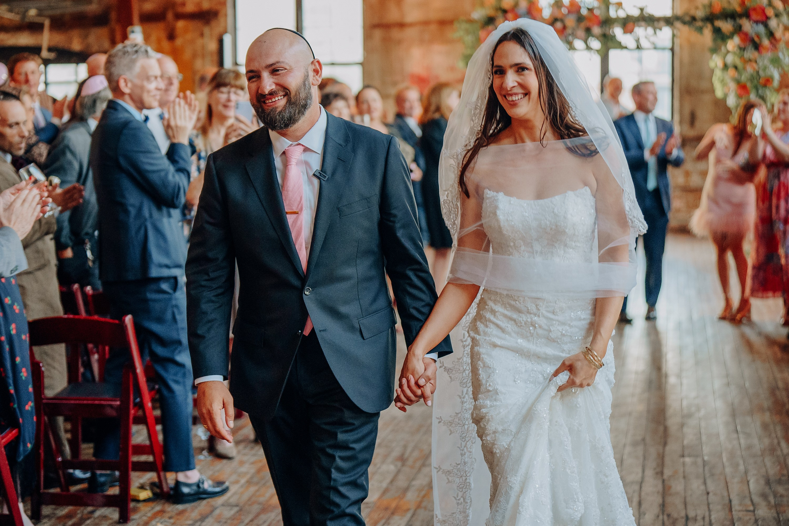 Wedding in the Greenpoint Loft. Portrait and wedding photographer in New York