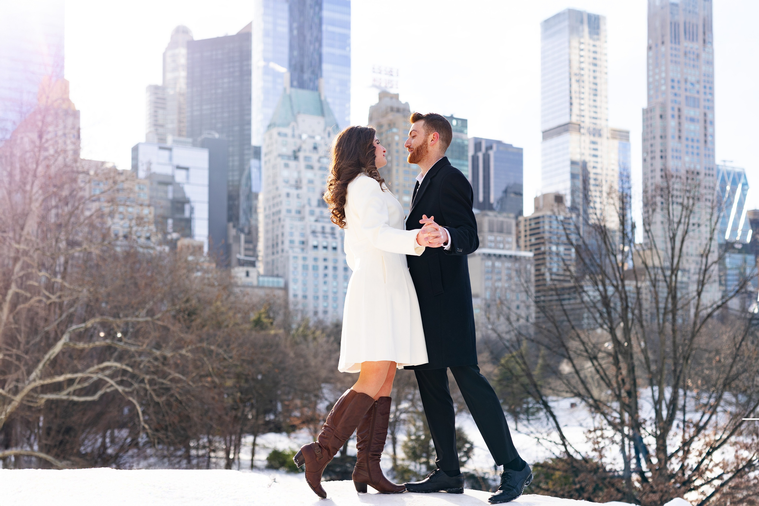 Winter Love in Central Park. Family, lifestyle, and commercial photography in New York and New Jersey