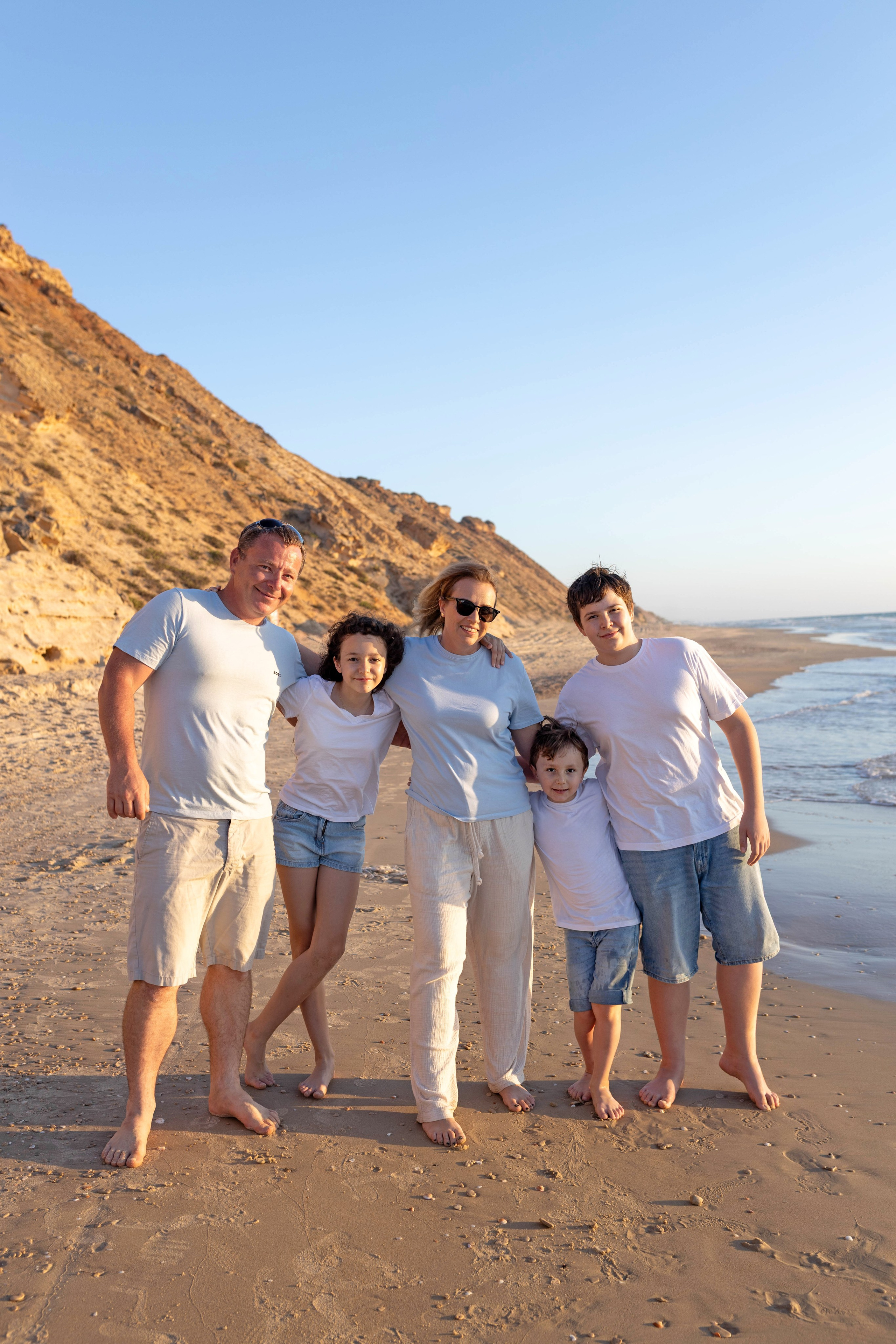 Каталог 16 Семейная. קטרינה שוסטרמן — צלמת ניובורן ומשפחות בישראל