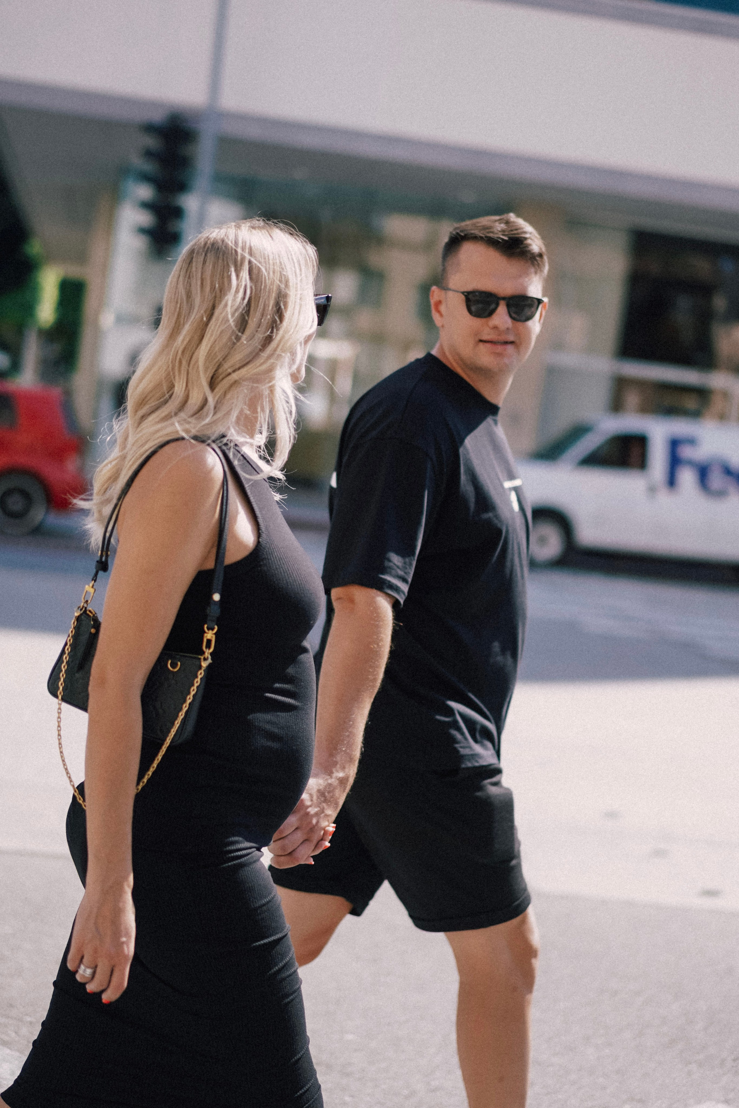 Love story photoshoot. Engagement photoshoot. Couple photoshoot. Malibu. Family photoshoot, Get away photoshoot in California. Beautiful love story photoshoot.Maternity photoshoot. Pregnancy photoshoot.