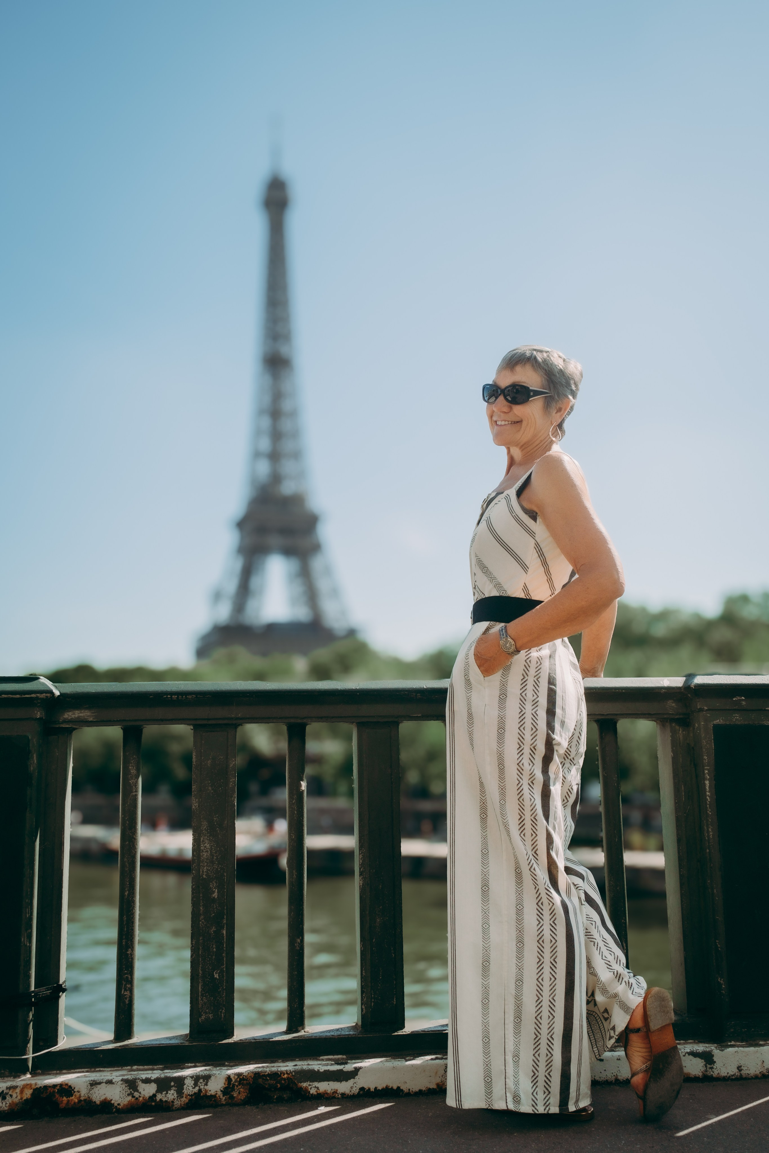 Astrid: sun, fun & Paris. Photographer in Paris Marina Chaput