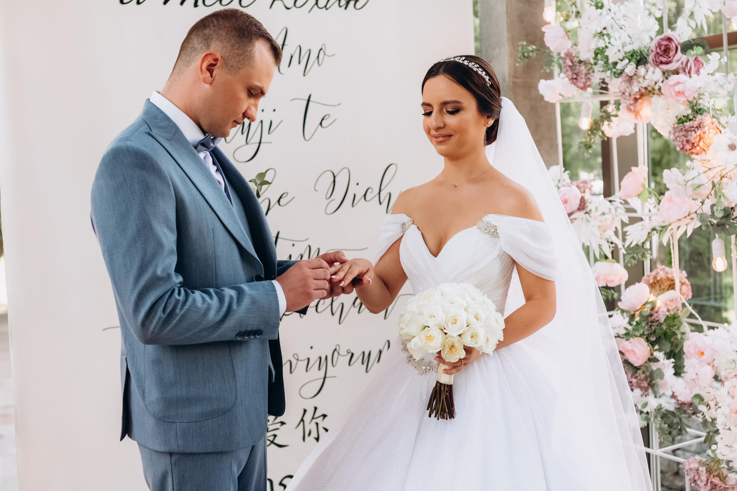 Alex & Anastasia. Wedding and Family Photograph