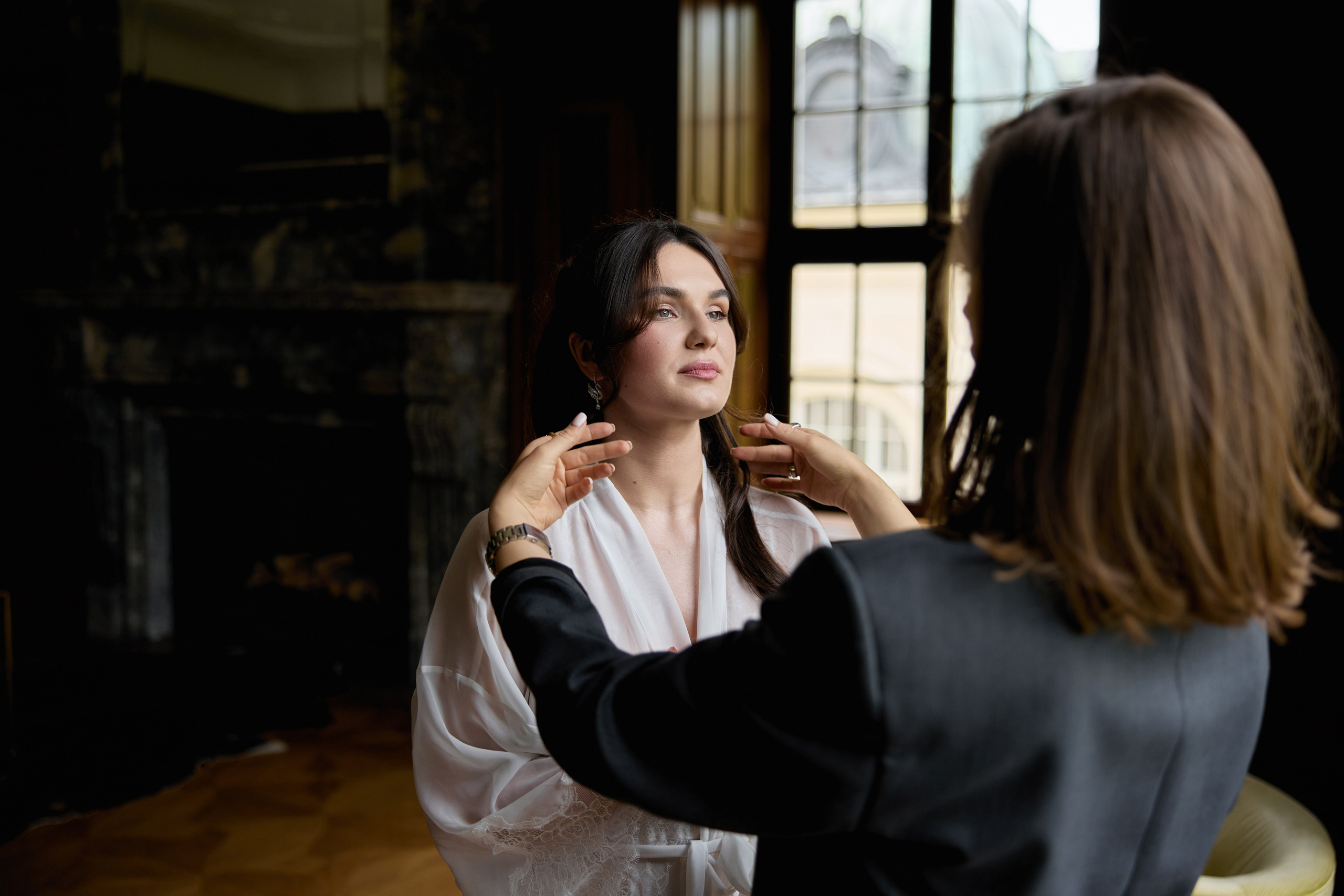 Wiktoria & Kacper. Pałac Goetz. Fotograf ślubny i rodzinny w Krakowie Yana Klymova