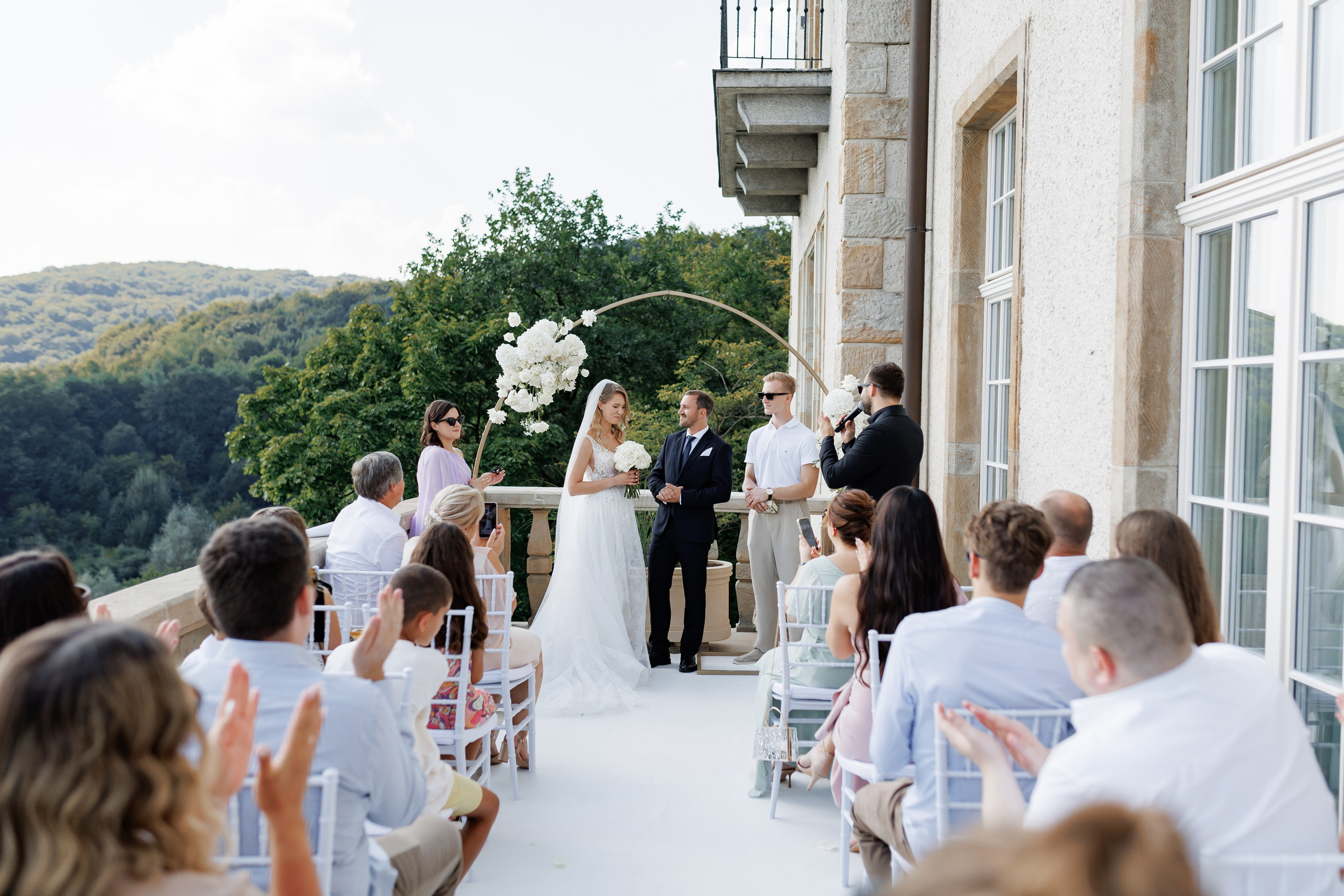 Valeria & Vitaliy. Ziyad Restaurant. 2024. Fotograf ślubny i rodzinny w Krakowie Yana Klymova