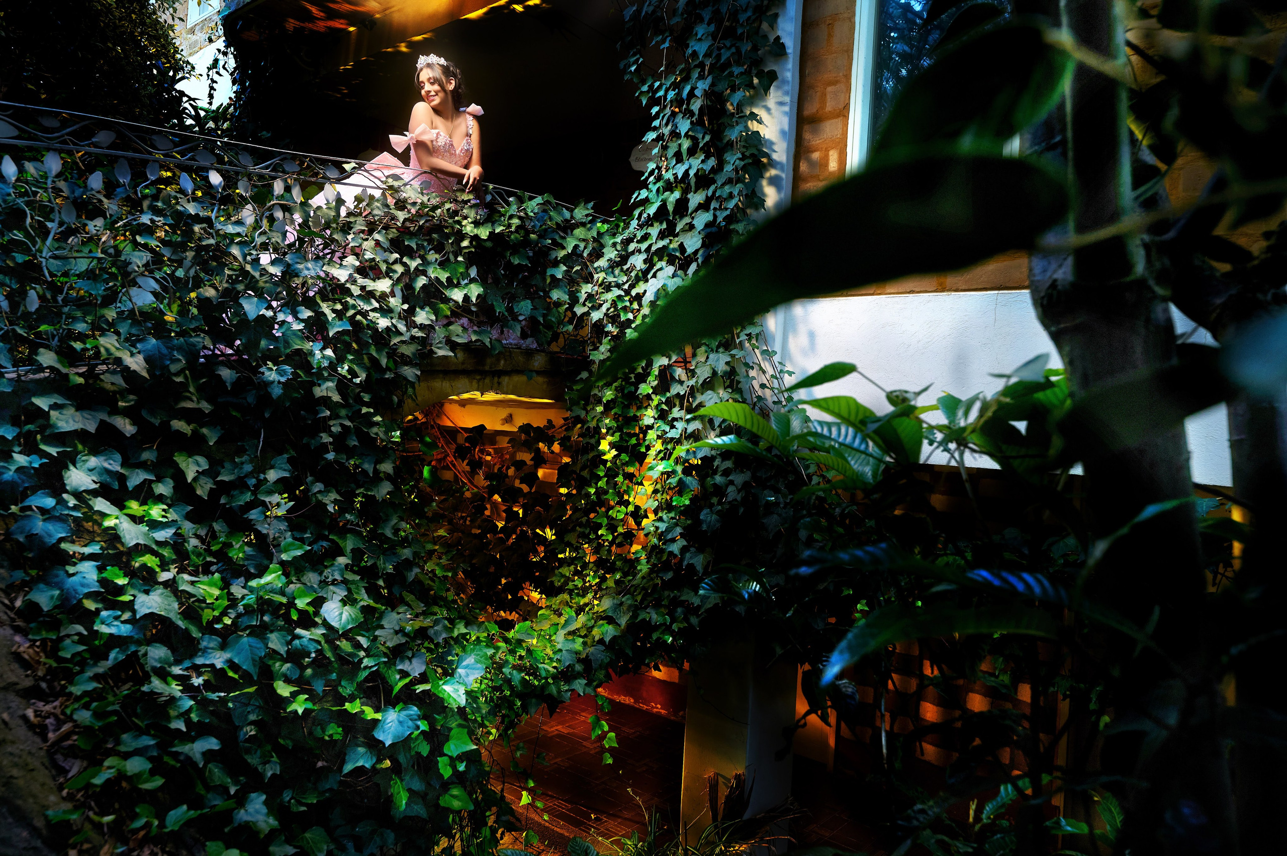 Mis 15 | Sesiones de Fotografía Modernas. Wedding Photography & Videography by ZZ Hendrick | Capturing Your Love Story in Colombia & USA