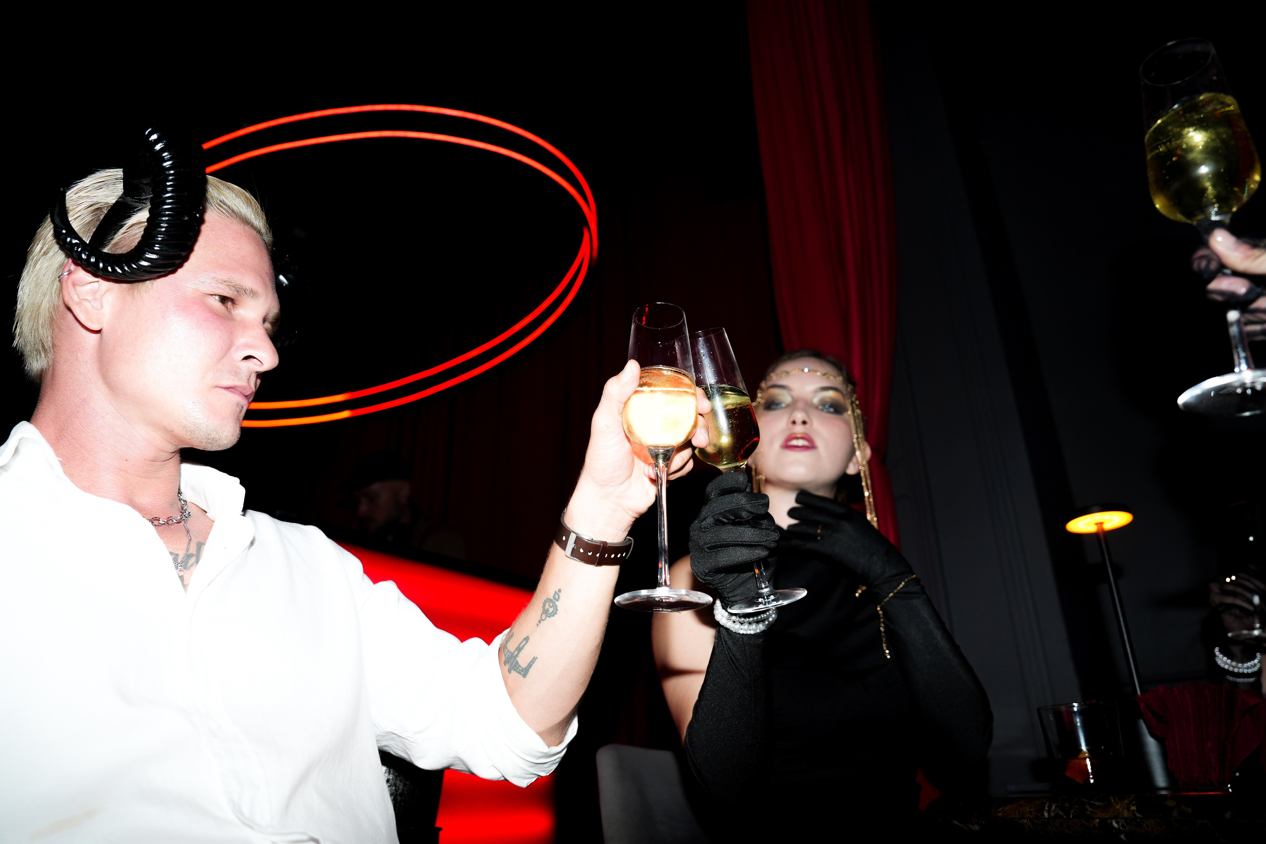 GATSBY. THE ROOM BAR