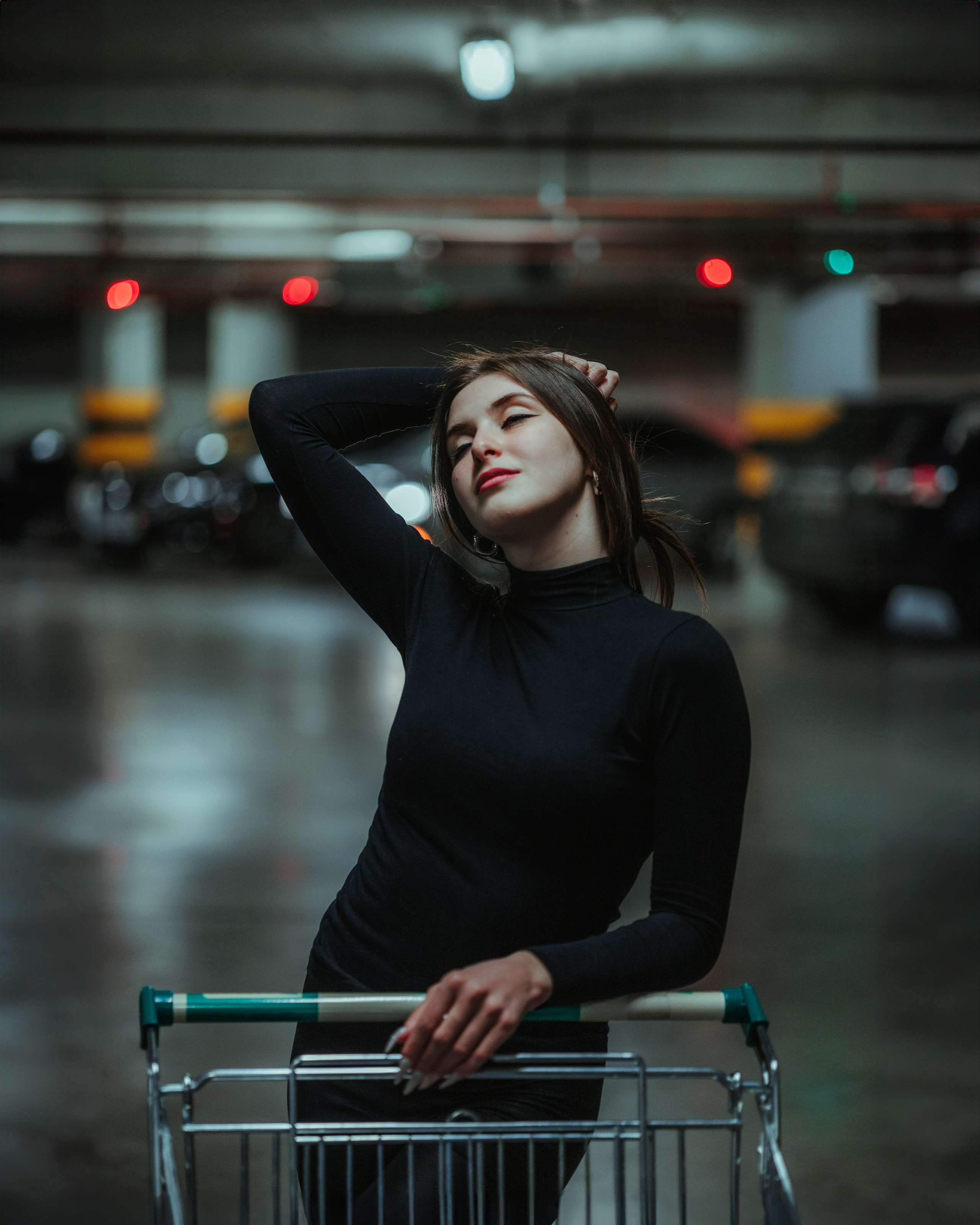 A N N U K I. Bspander