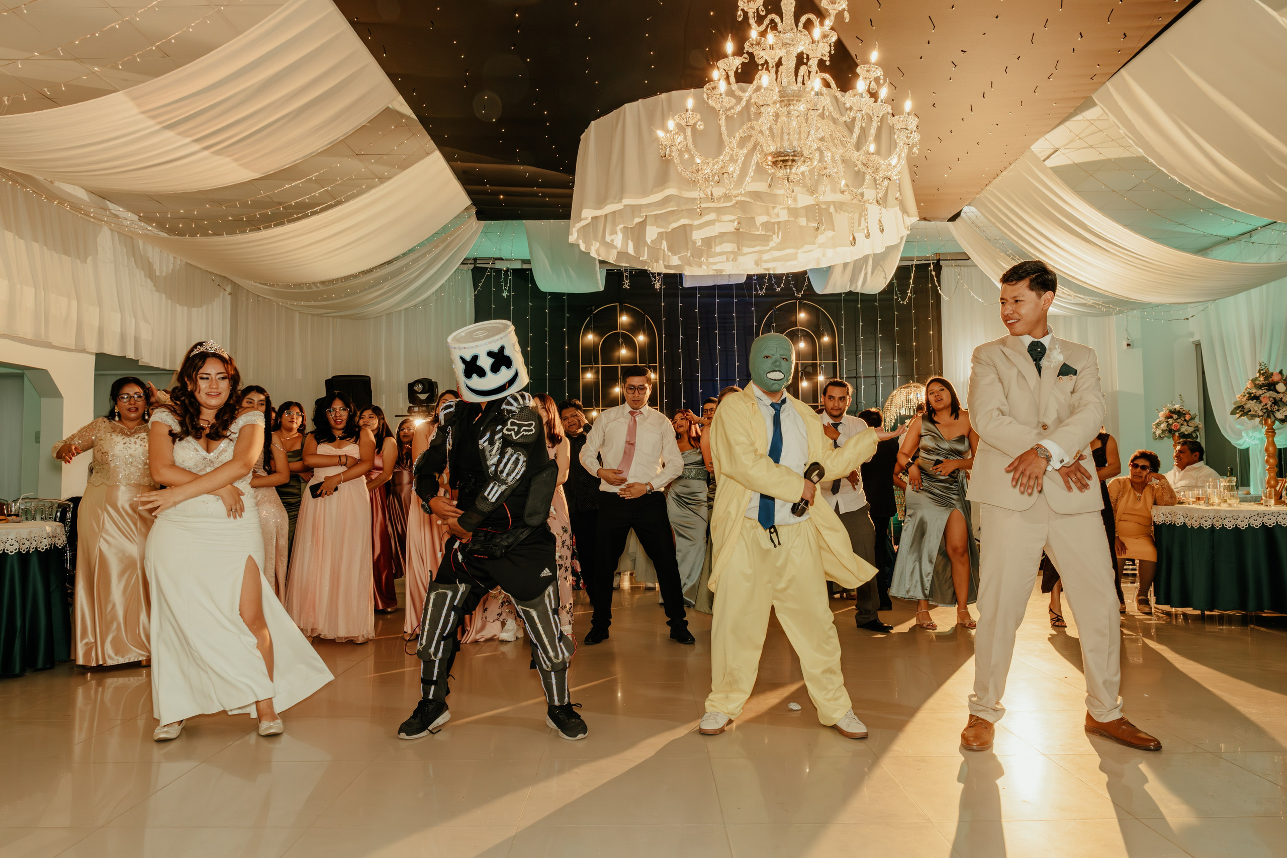 ANGIE + MANUEL BODA RELIGIOSA. Studio KVTA | Fotografía y Video de Bodas en Arequipa