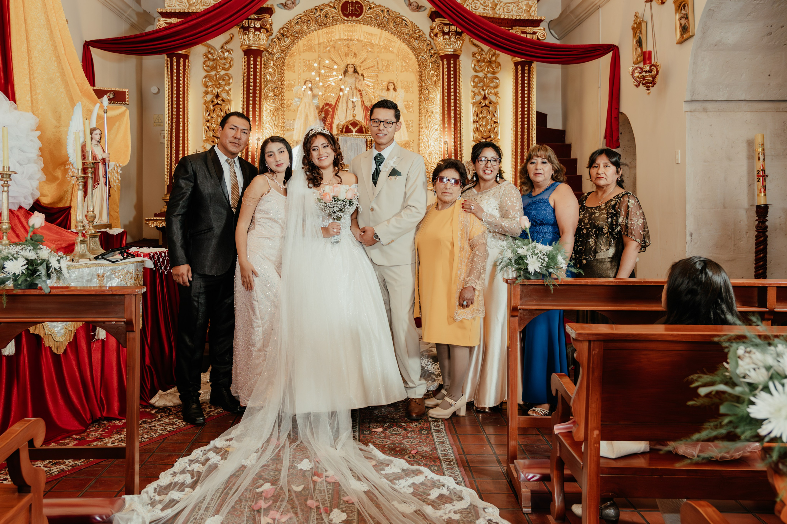 ANGIE + MANUEL BODA RELIGIOSA. Studio KVTA | Fotografía y Video de Bodas en Arequipa