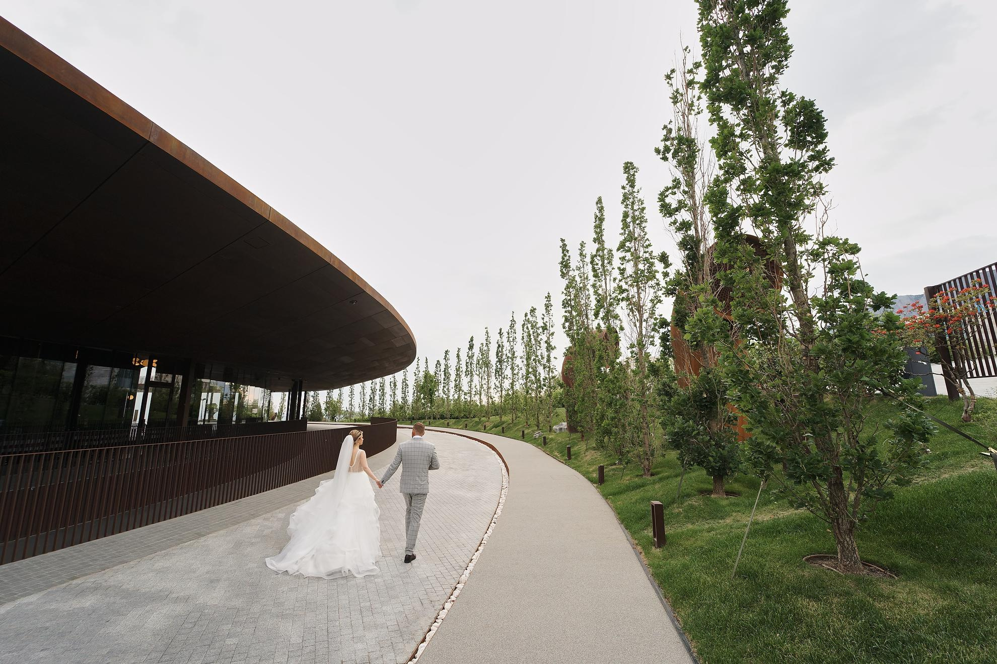 Dima & Lily. Professional Wedding and event photographer USA New York