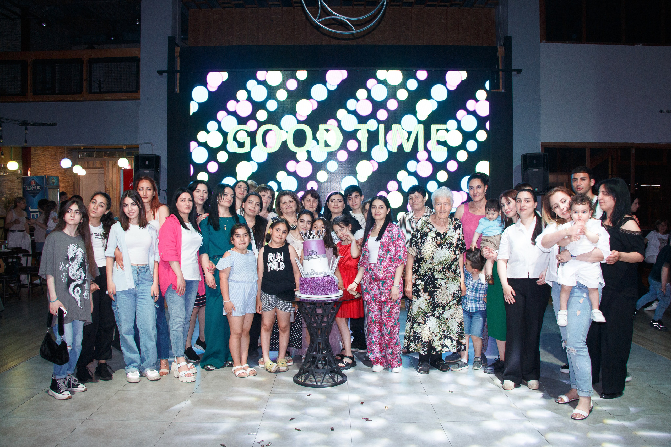 Фотограф в Ереване