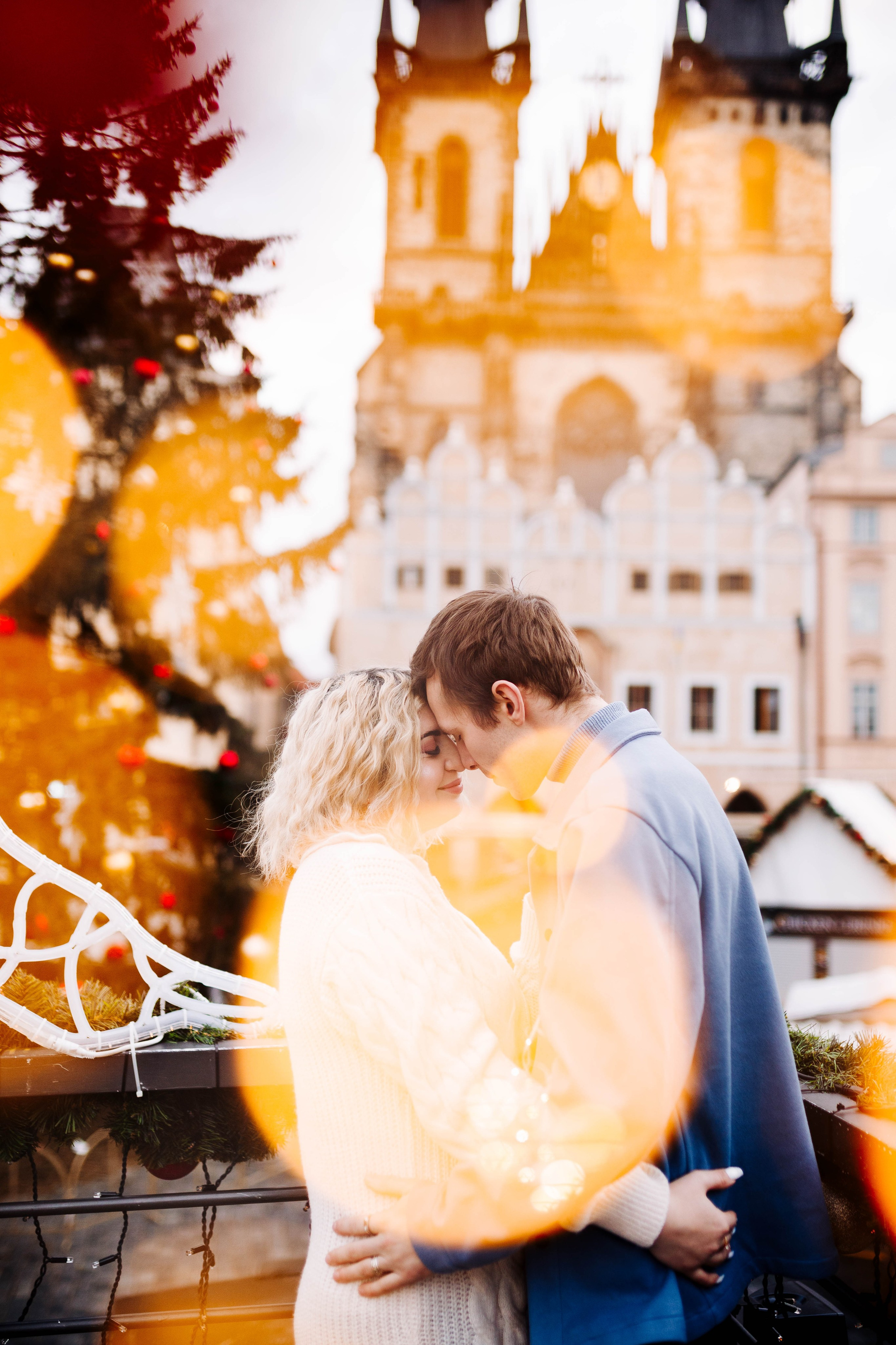 Lola & Sasha. Photographer in Prague for tourists