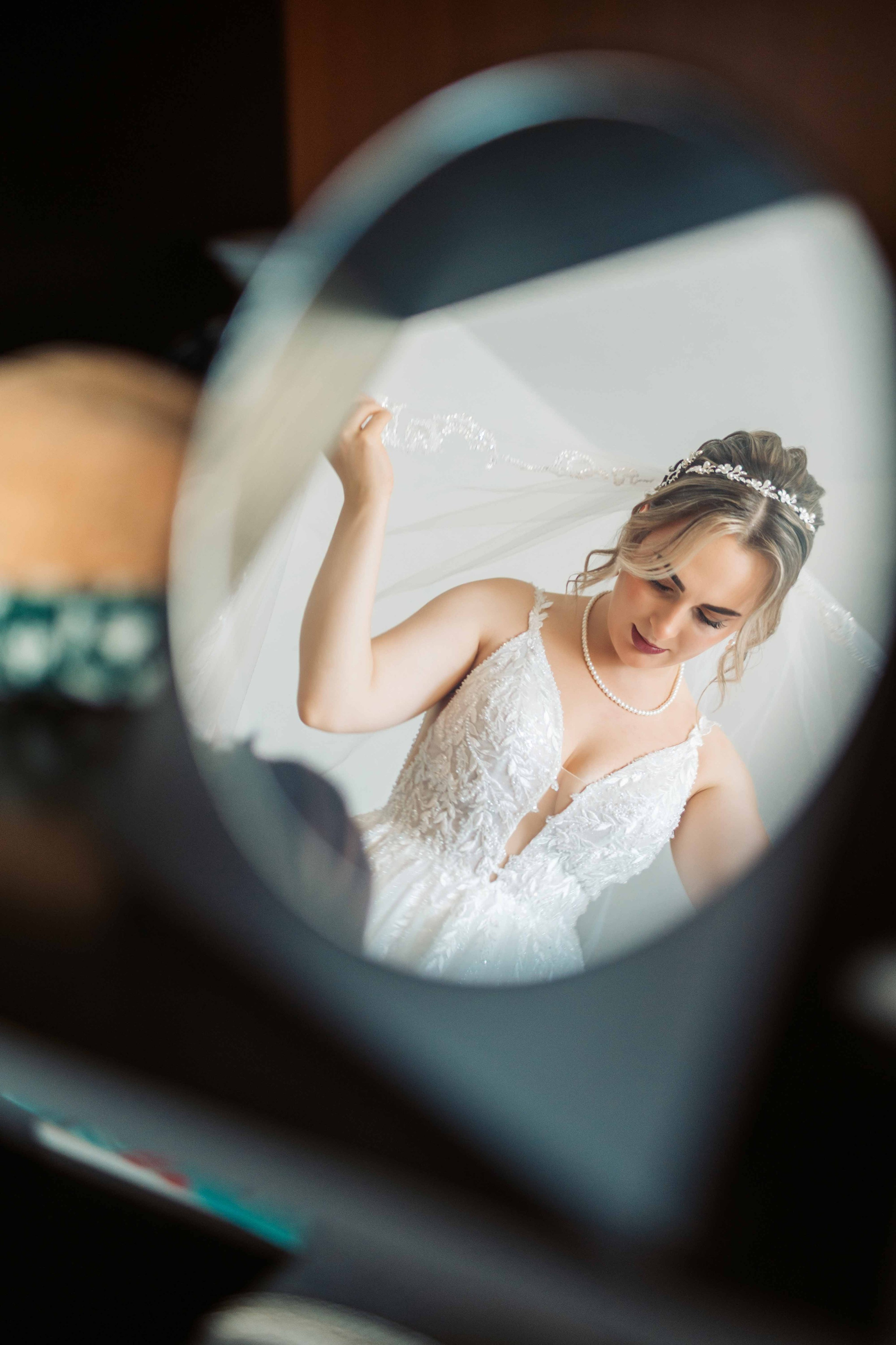 Diana & Lorand. Contrast Studio