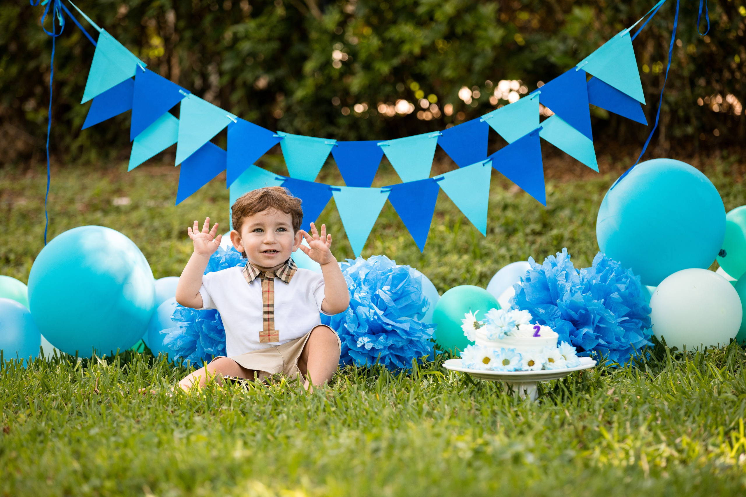Smash cake photo session in Miami. Miami Family and Event Photographer