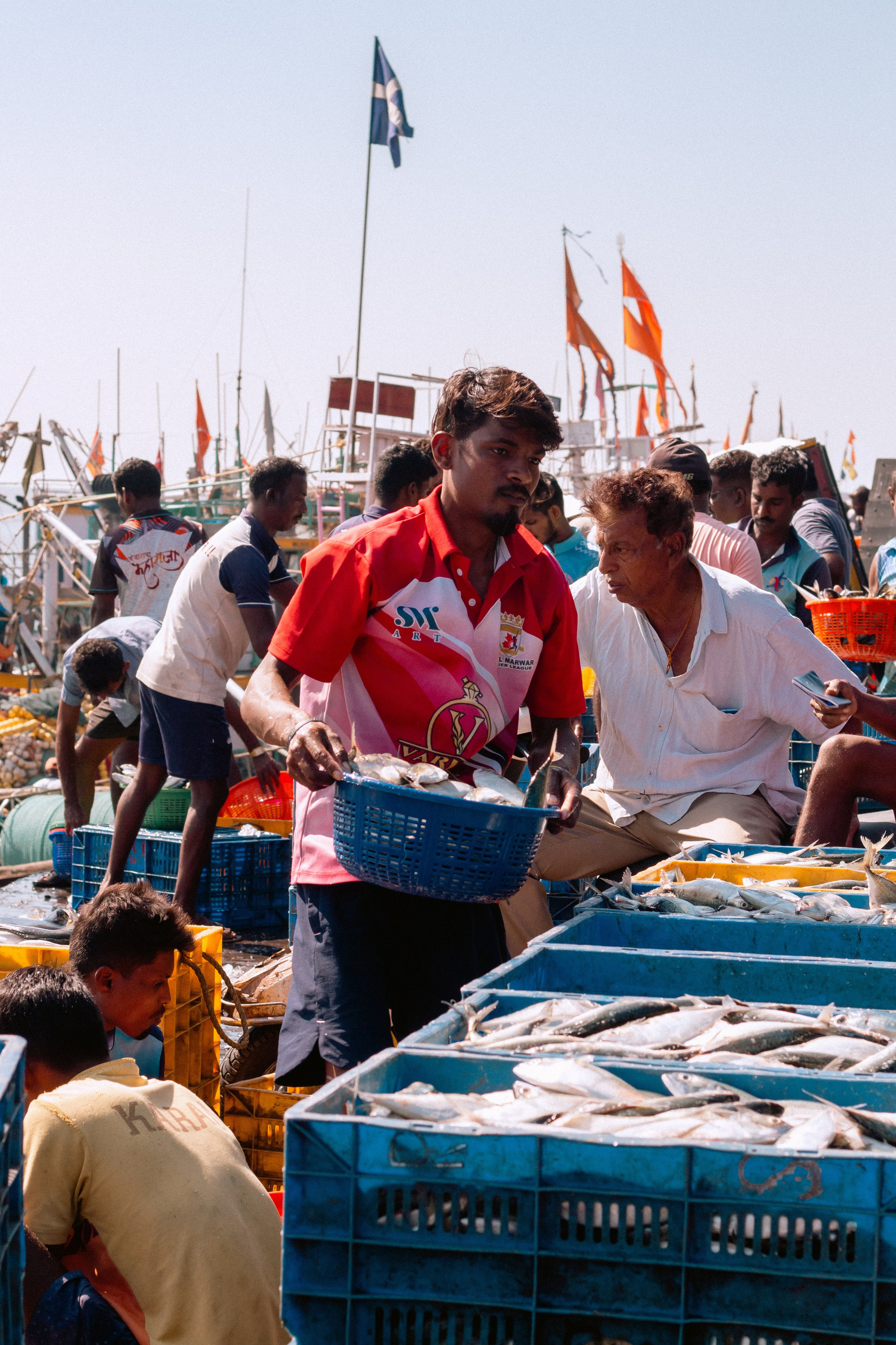 Story | Inside India | Part One. Look Around You