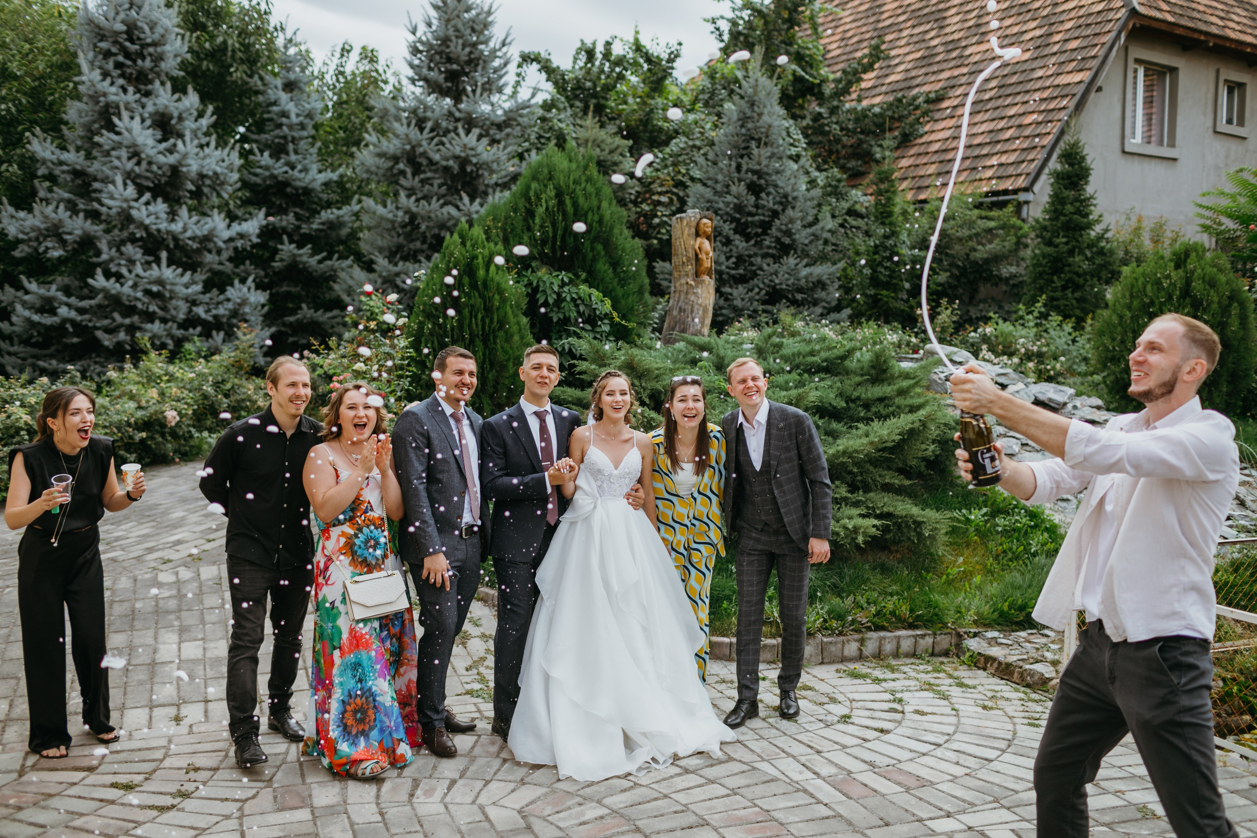 Свадебная фотоссесия для молодоженов в Бишкеке. Фотограф в Бишкеке Оксана Шувалова