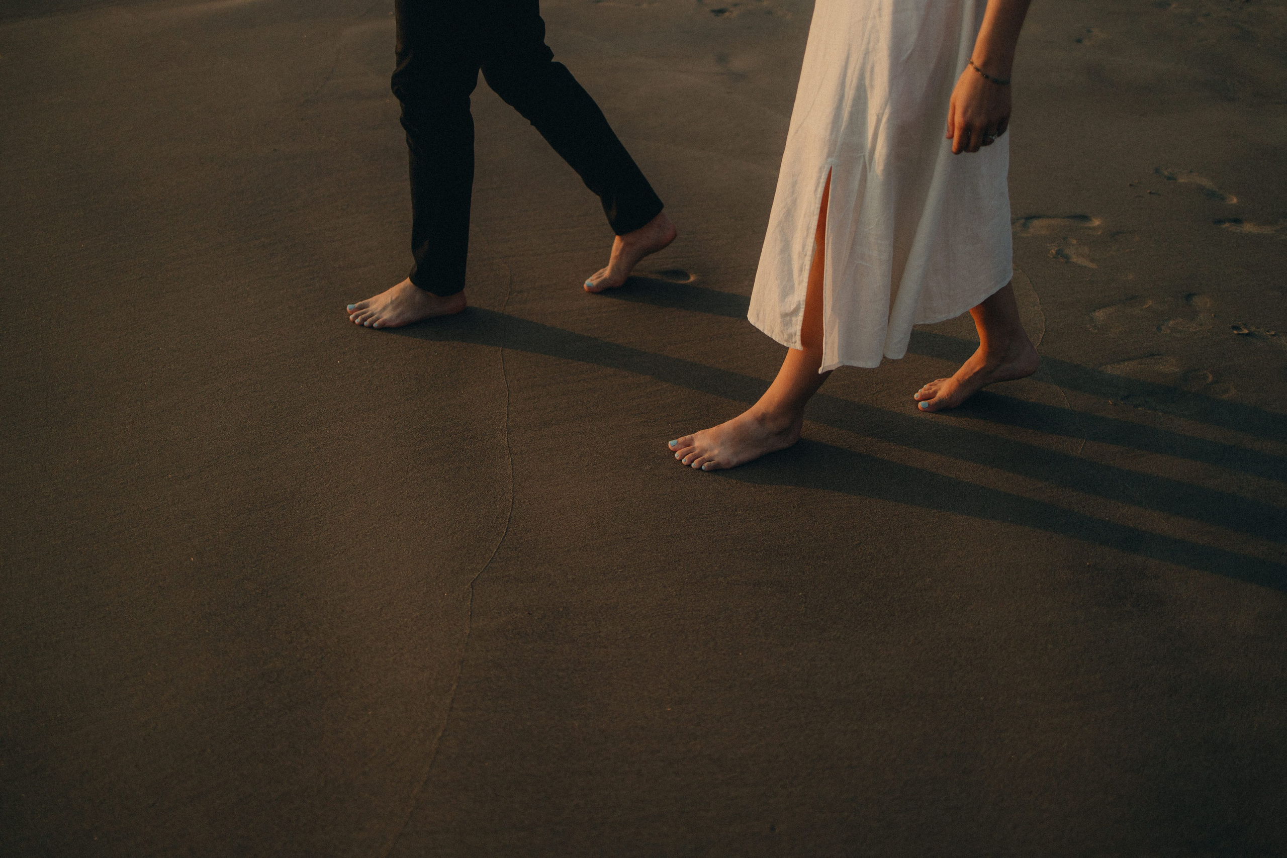 Engagement Photography at Cannon Beach | Jessie & Isaac's Session by Georgy Shishkin | Capturing Moments in Portland, Seattle, Bend & Oregon. Capturing Love in the Heart of the Pacific Northwes